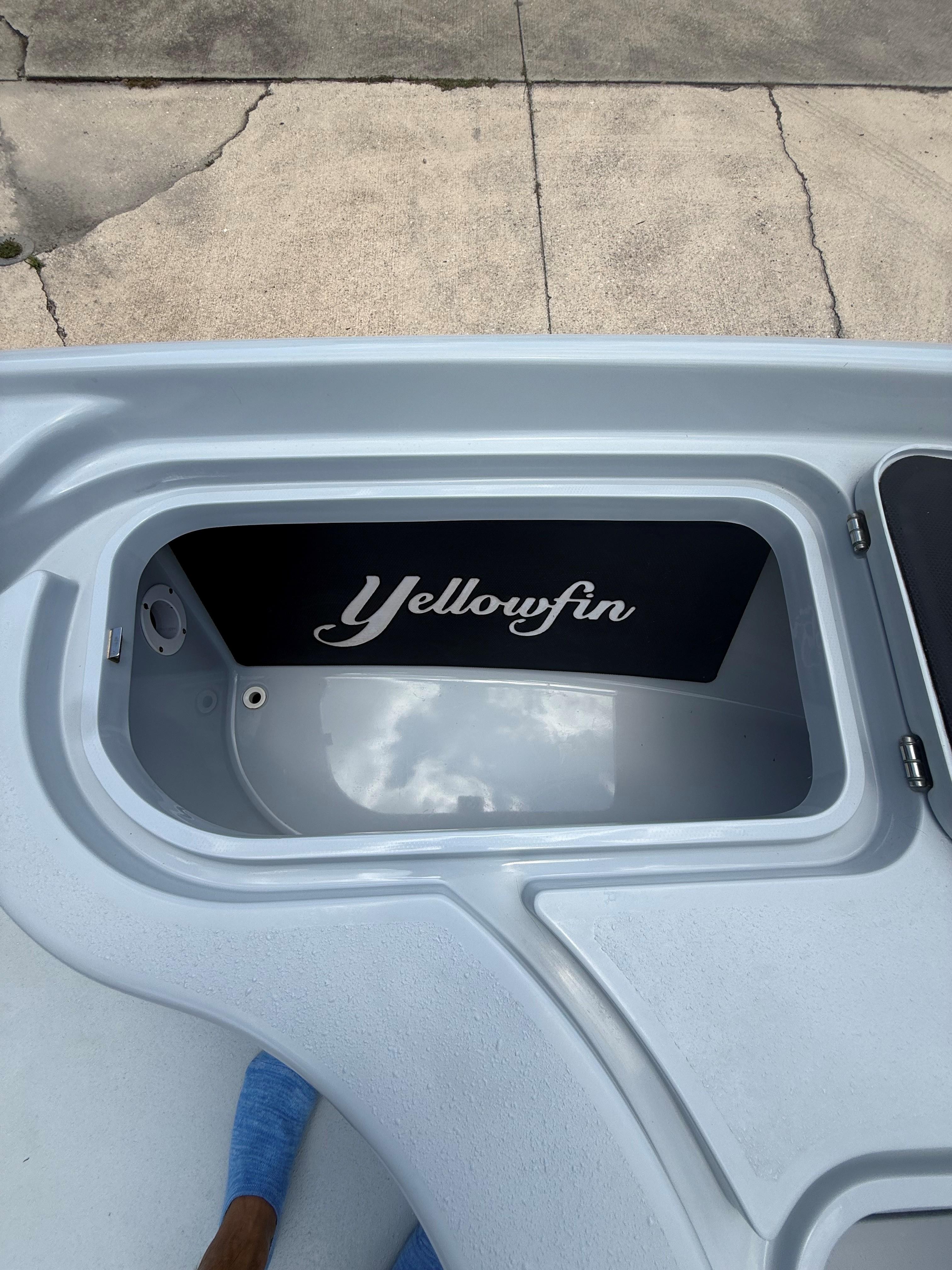 2015 Yellowfin 24 Bay - 36