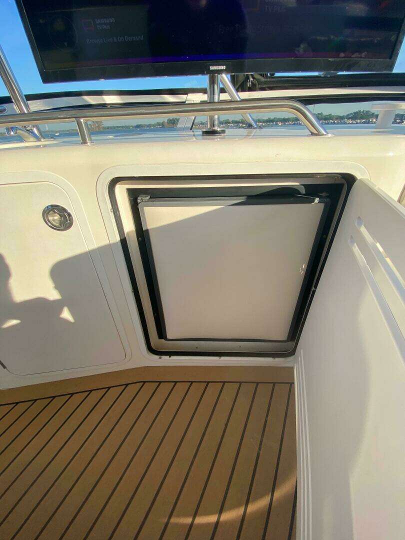 1998 Sea Ray 480 Sedan Bridge - Image 20