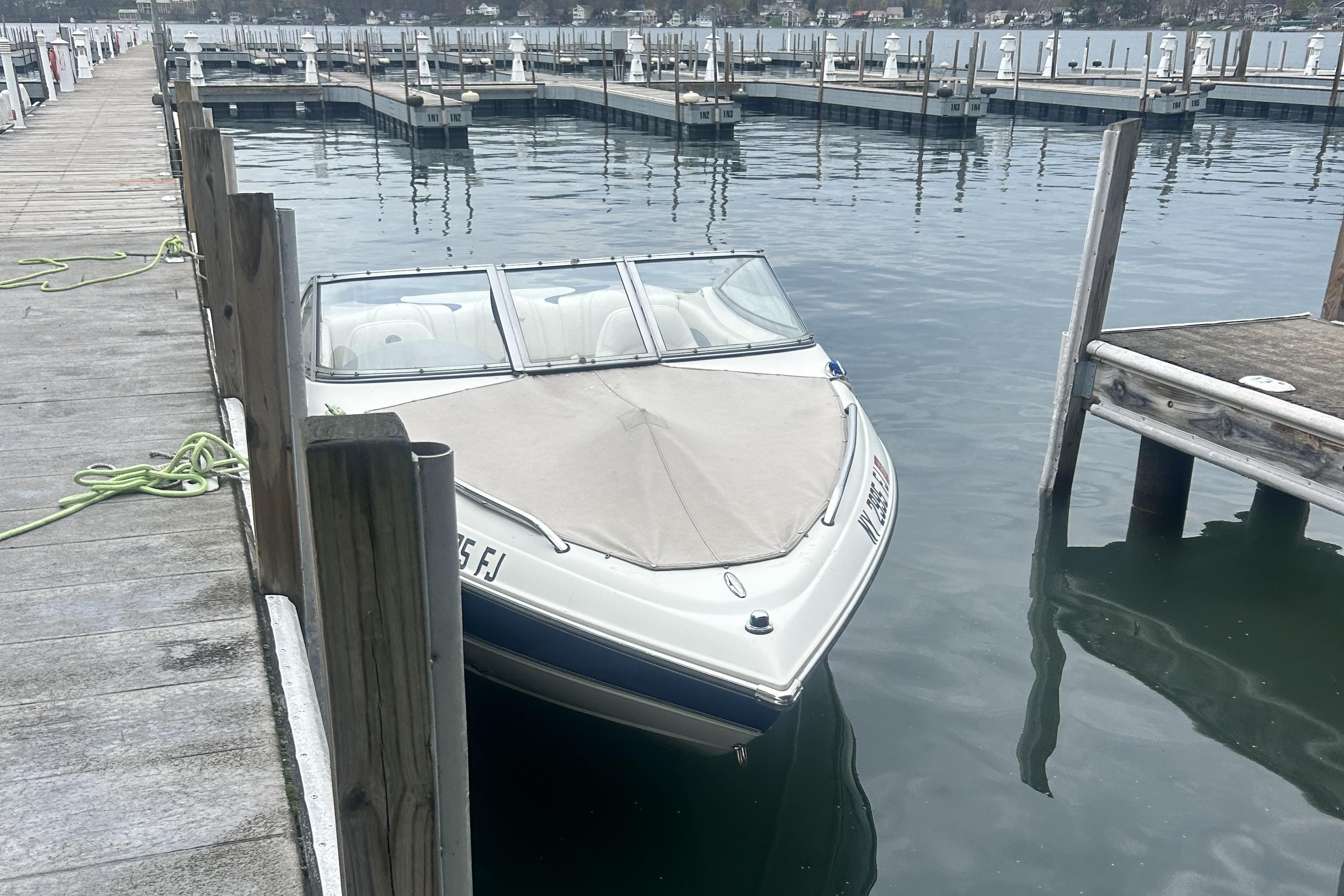 2005 Stingray 185 LS/LX