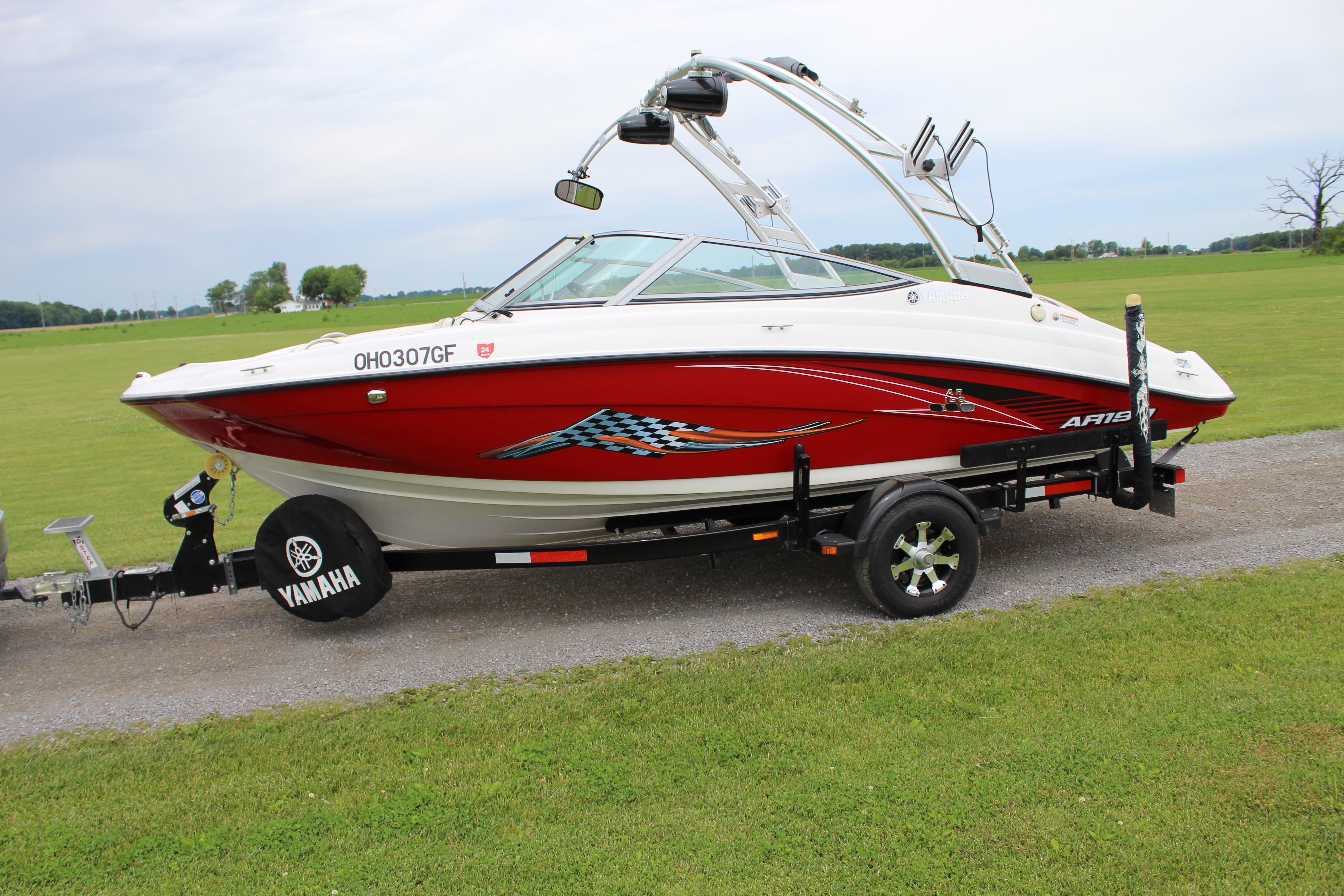 2016 Yamaha Boats AR190