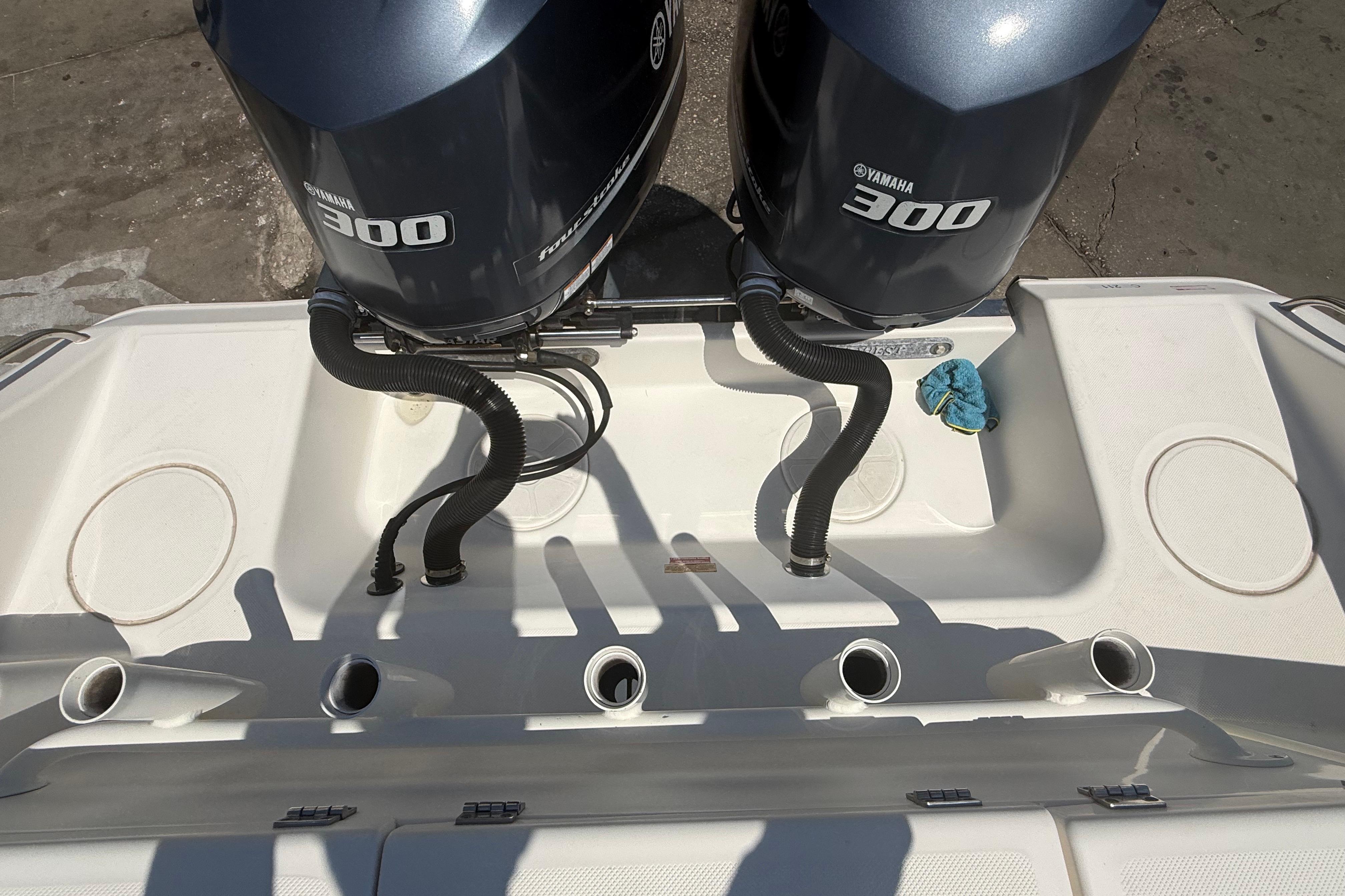 2019 Key West Billistic 281 Center Console with twin Yamaha 300 engines.