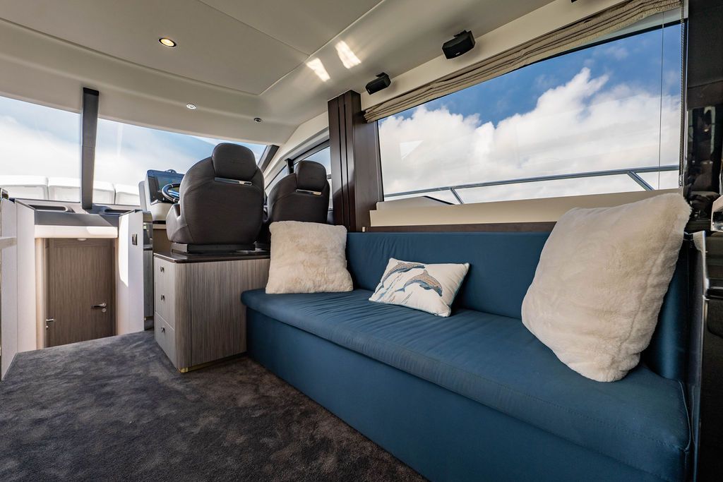 2022 Azimut 55 - 18