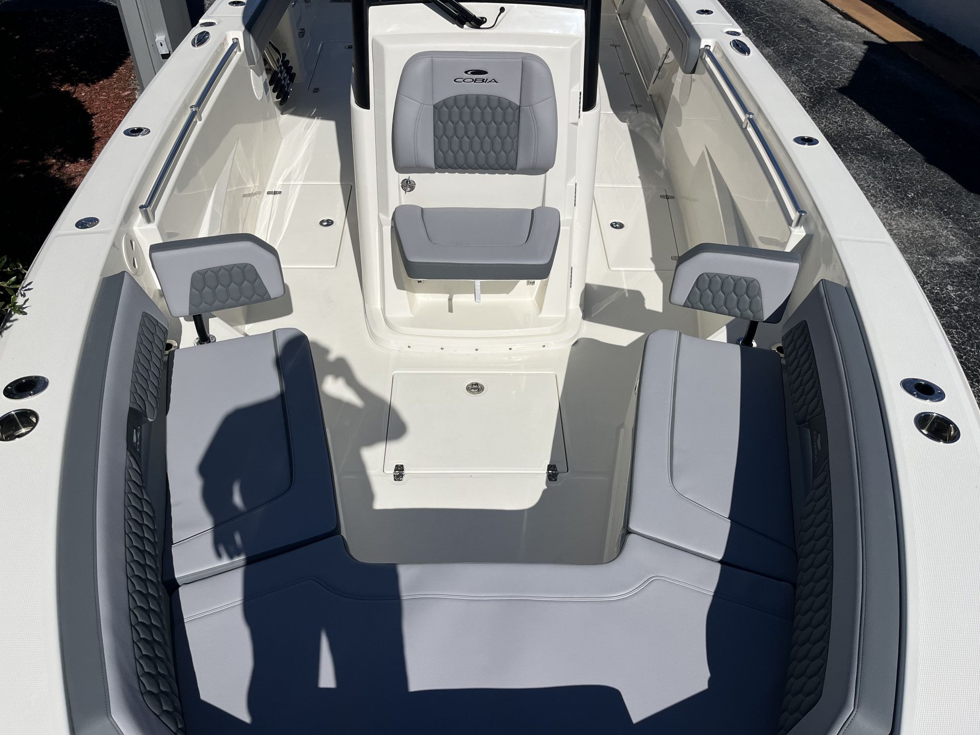 2026 Cobia 285 Open Center Console - 24