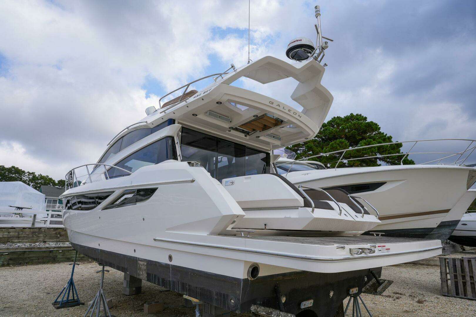 2017 Galeon 43 SKY - Image 8