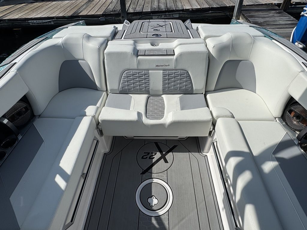 2024 MasterCraft X22 - 7