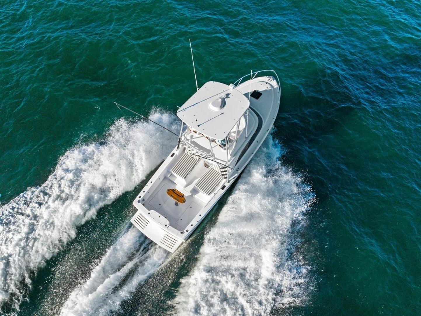 2027 Bertram 35 Flybridge - Image 7