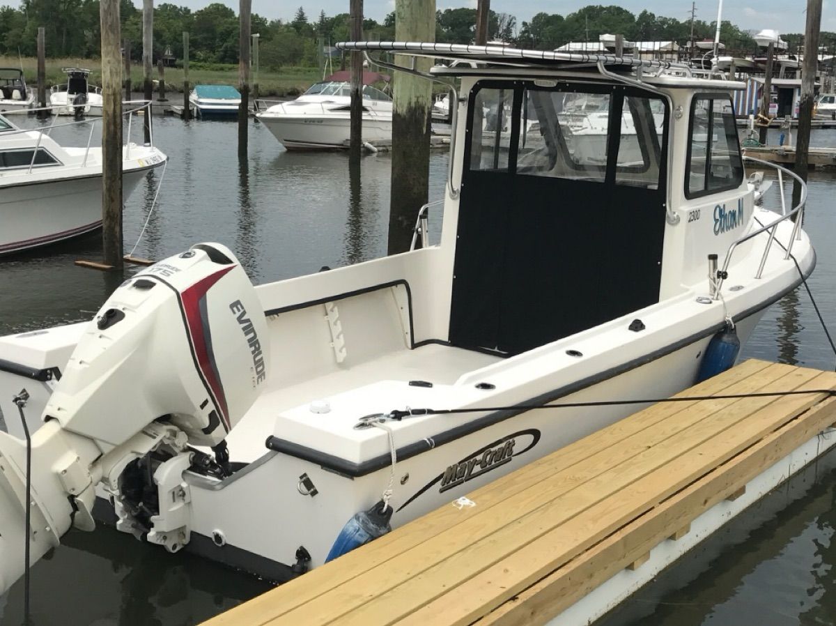 2015 May-Craft 2300 Pilot - 3
