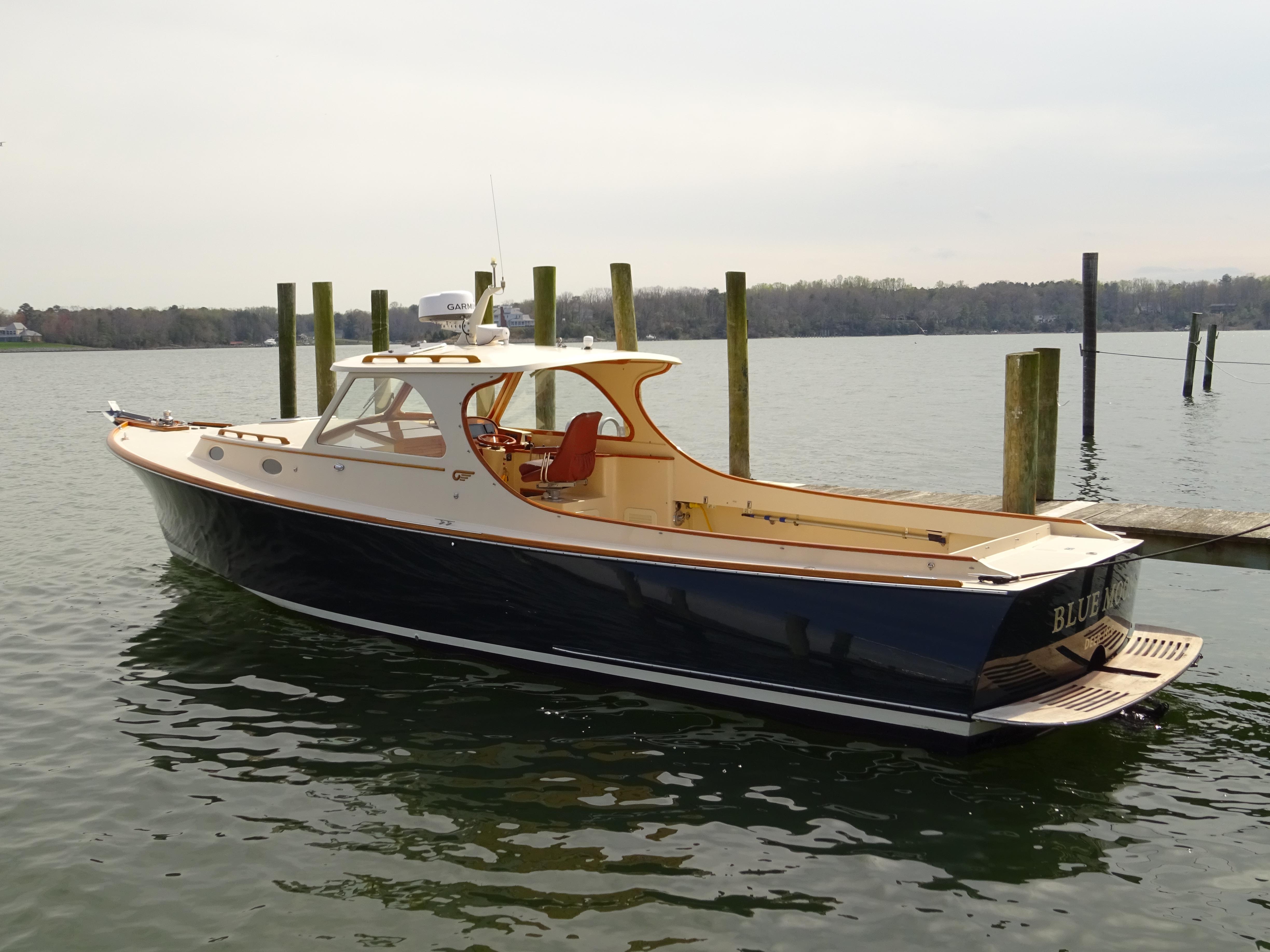 1995 Hinckley Picnic Boat 36 Classic