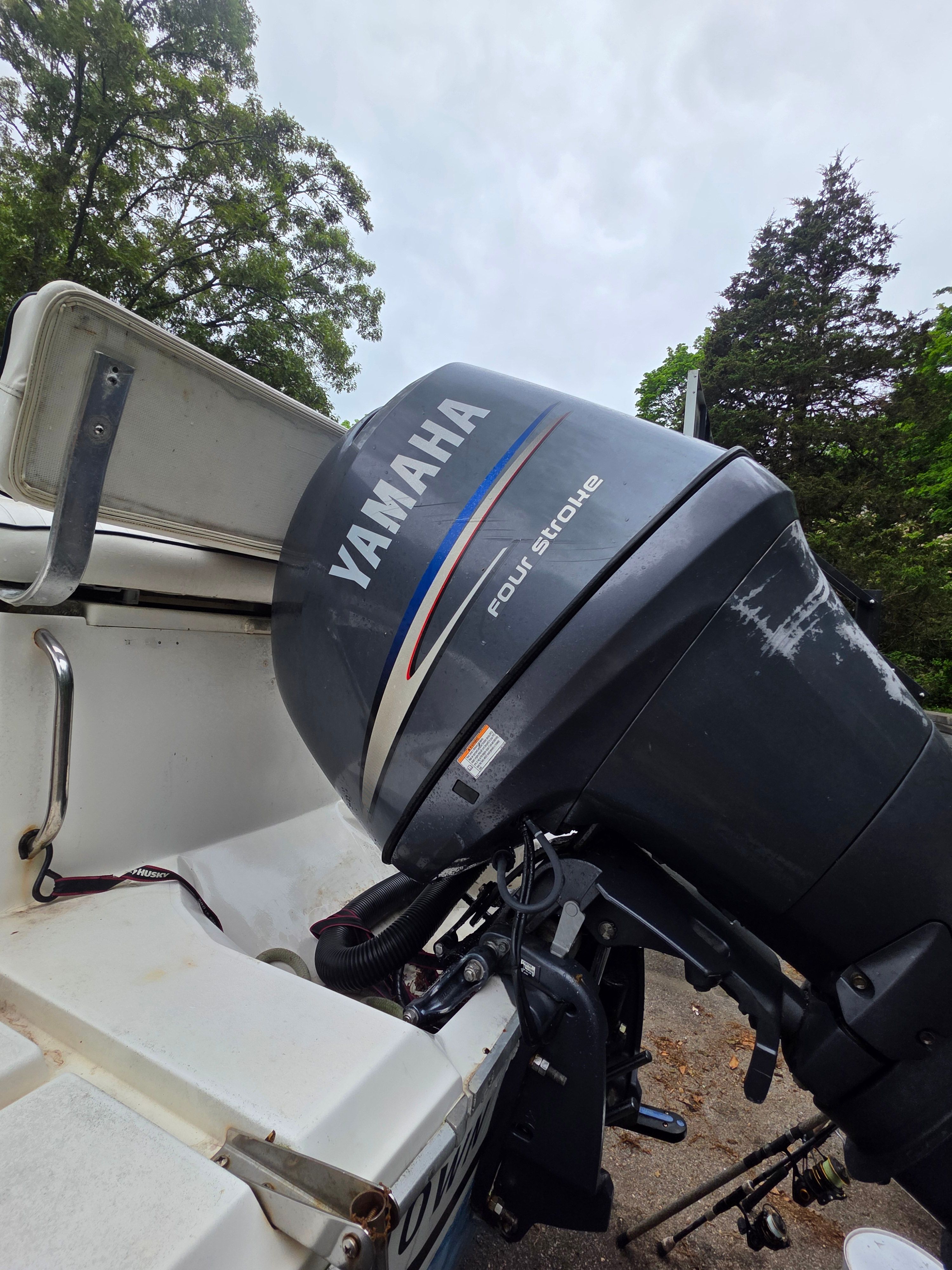 Yamaha four-stroke engine on a 1989 Sea Ray Laguna boat.