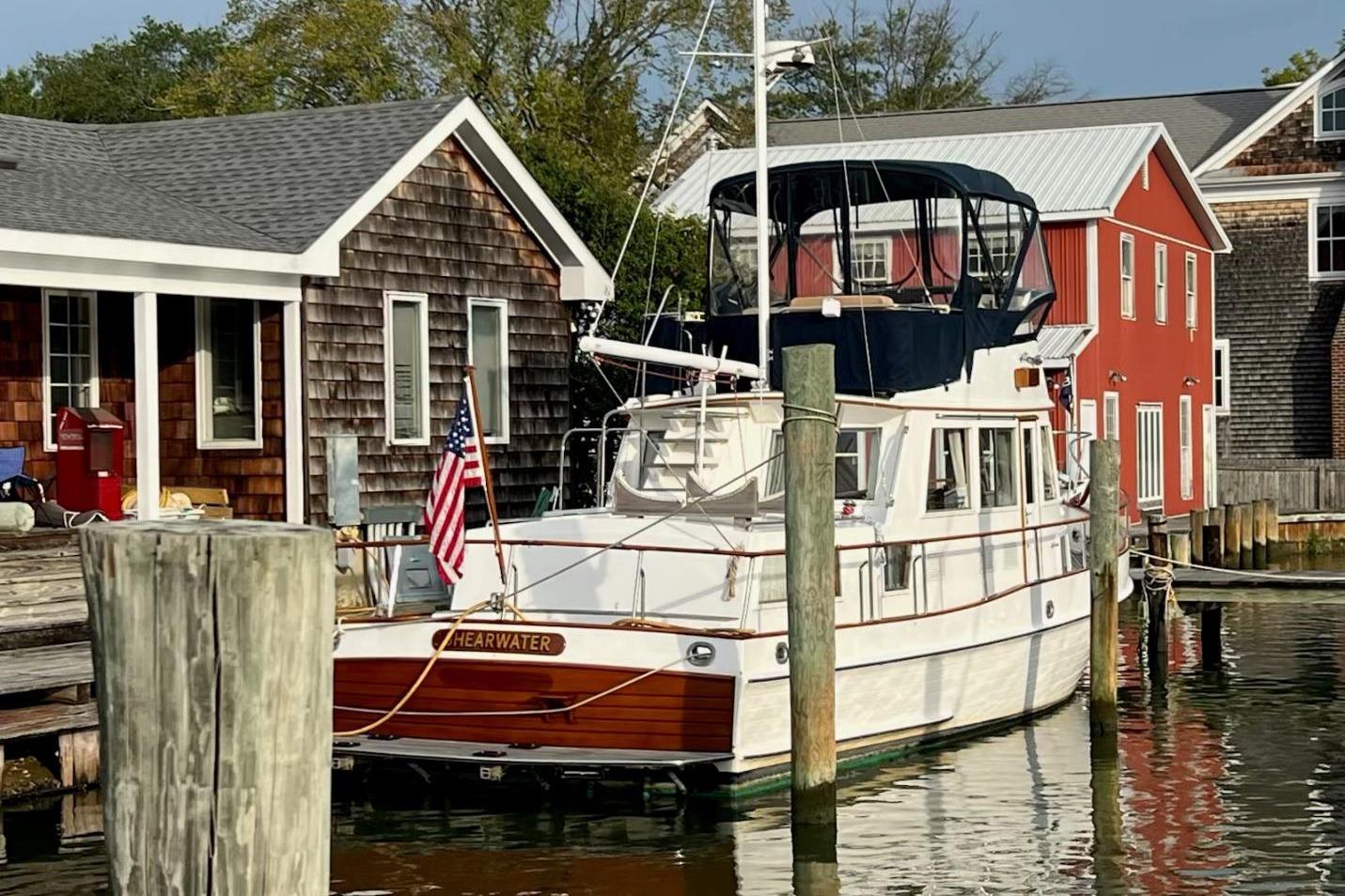 2000 Grand Banks 36 Classic