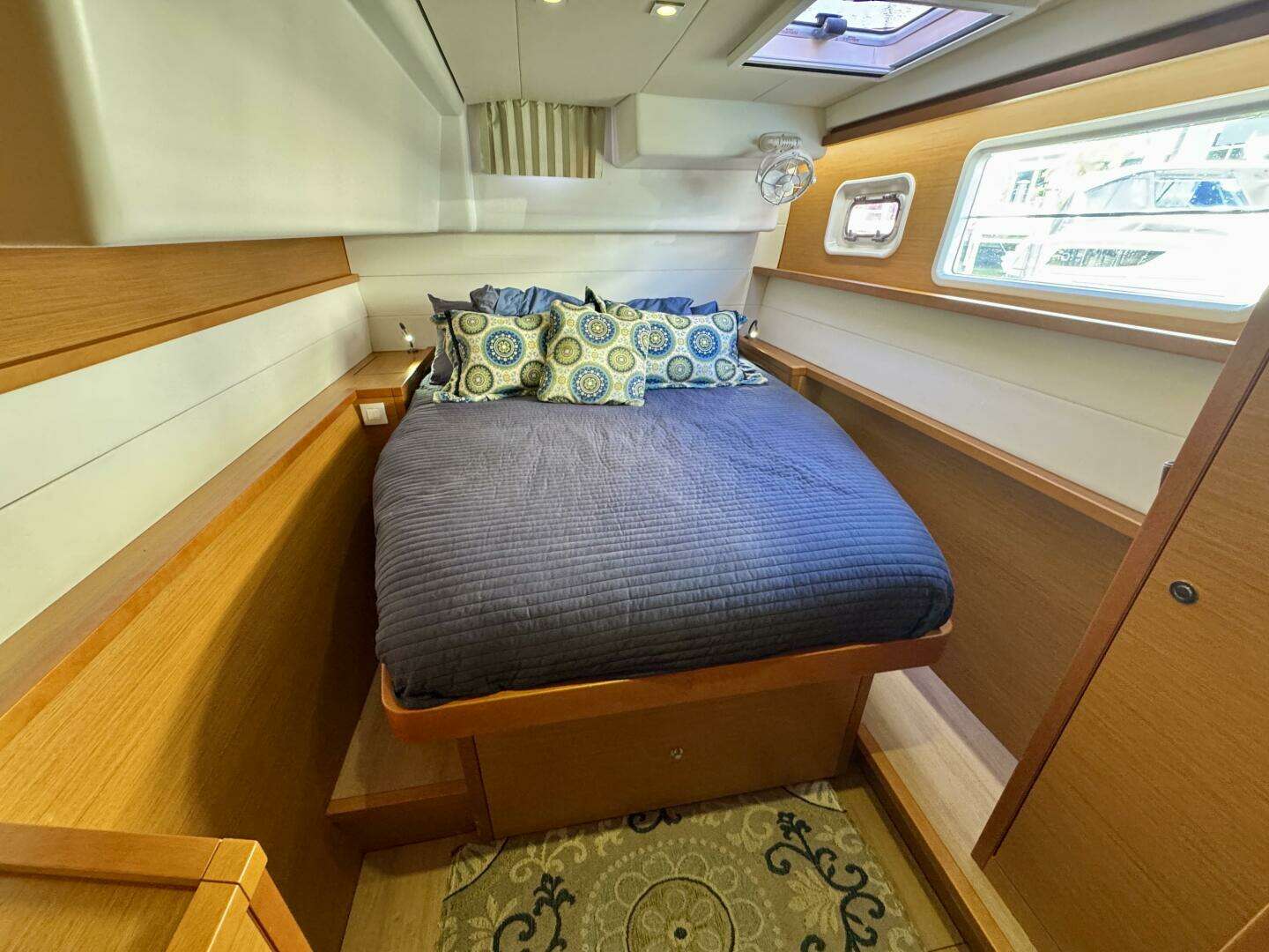 2012 Lagoon 450 F - Image 17