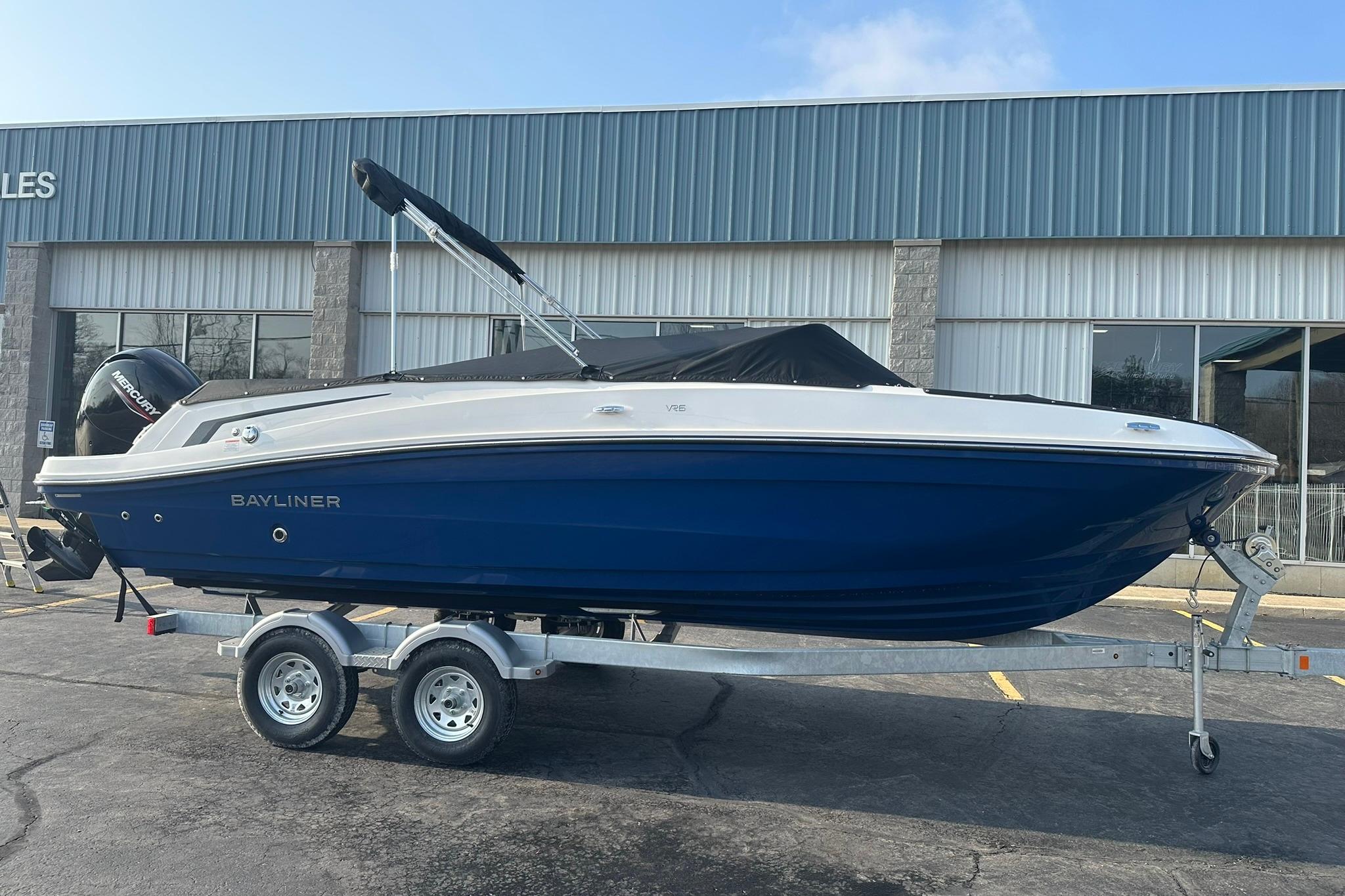 2026 Bayliner VR6 Bowrider OB