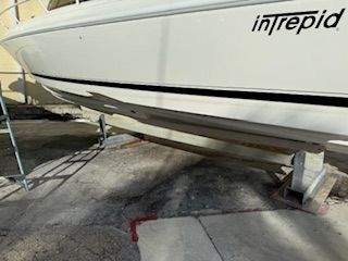 2004 Intrepid 348 - 16