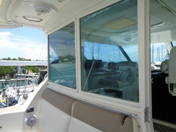 2004 Tiara Yachts 4400 Sovran - 72