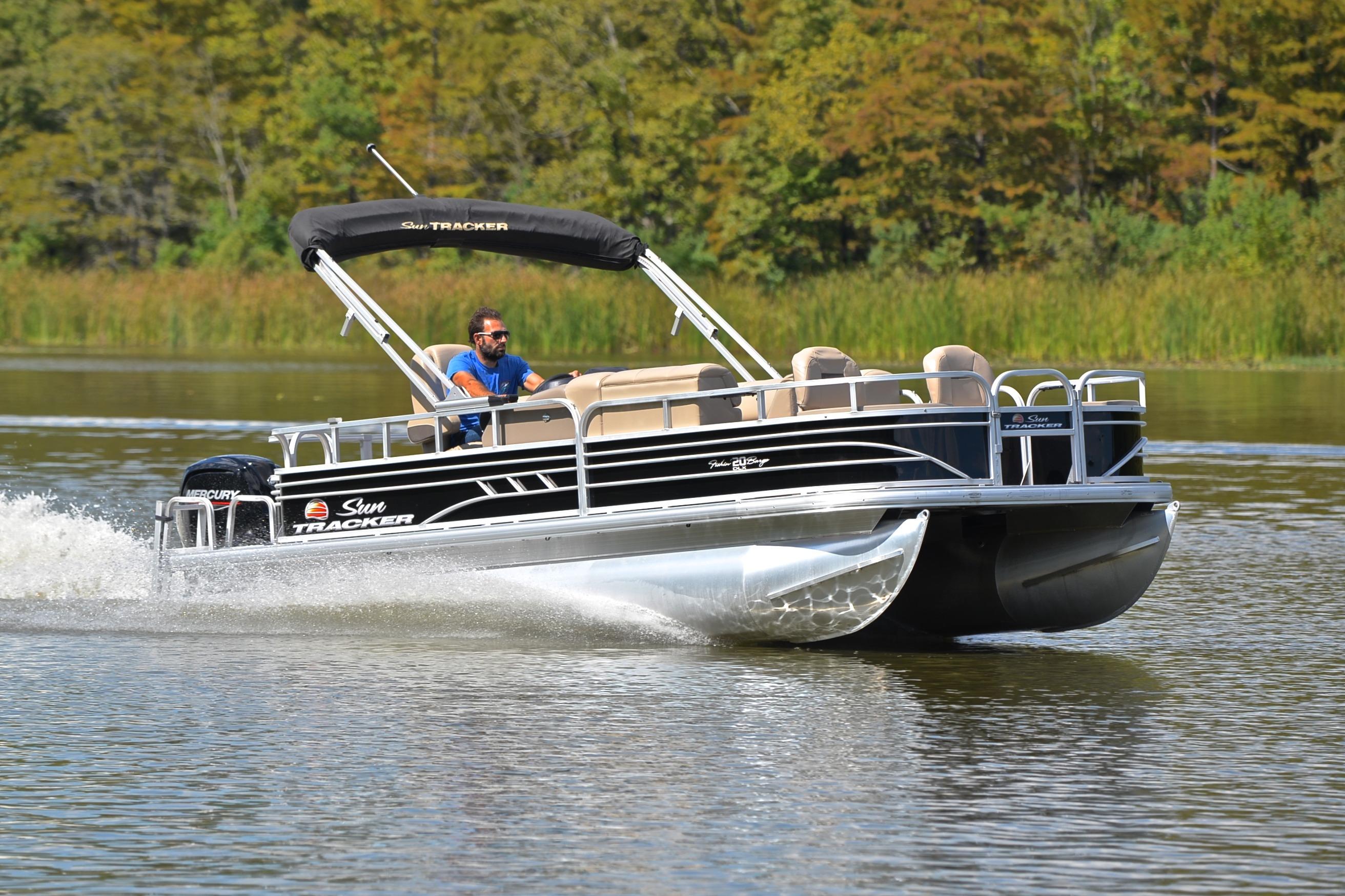 2023 Sun Tracker Fishin' Barge 20 DLX