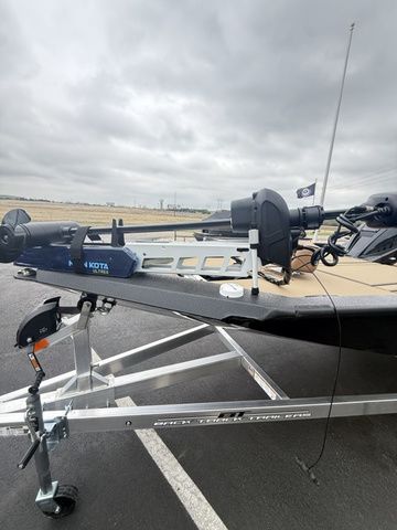 2026 Xpress H-20 BASS - 17