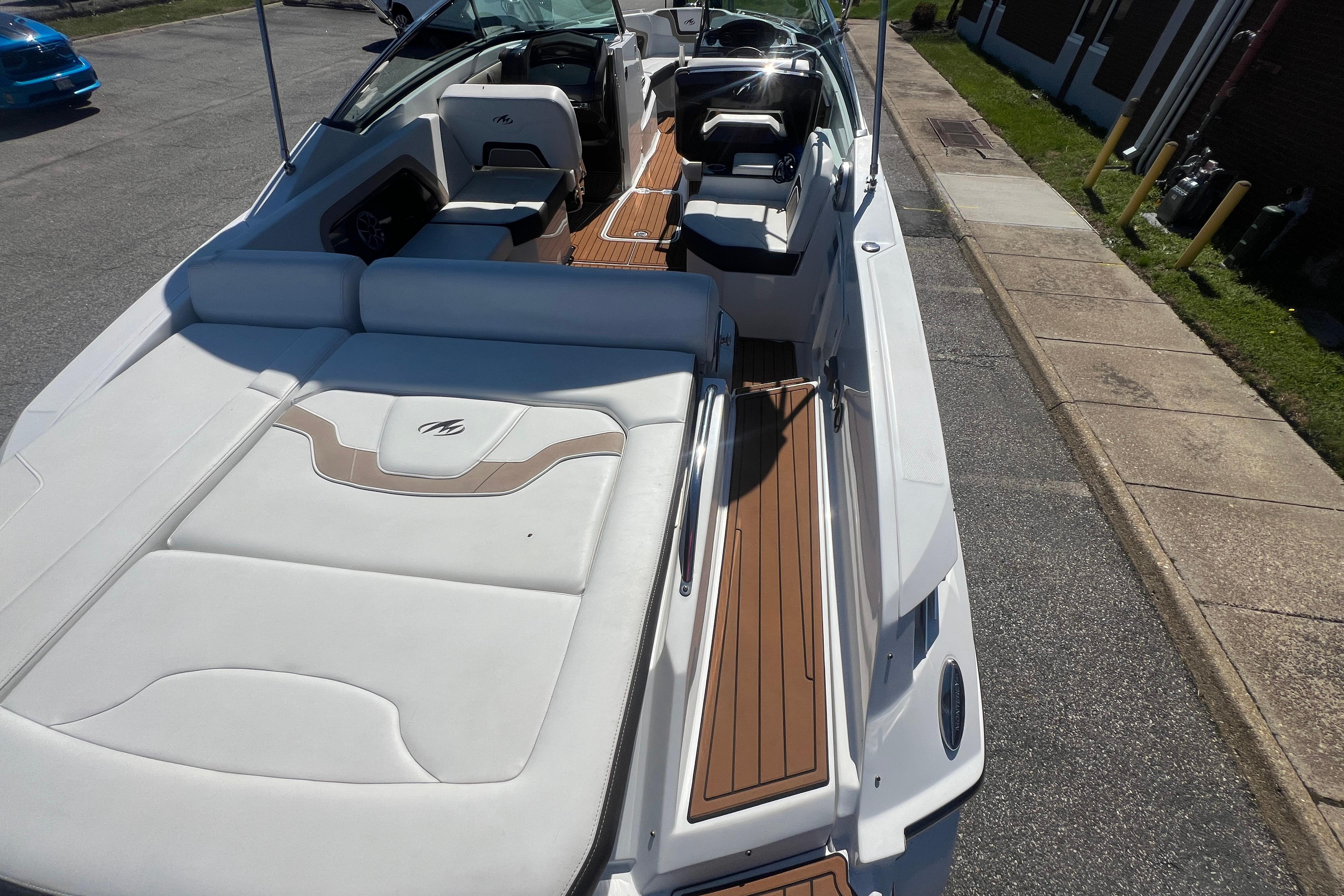 2017 Monterey 298SS Super Sport boat with sleek white and brown interior design.