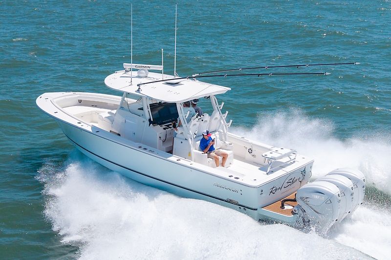 2022 Regulator 37 - 4