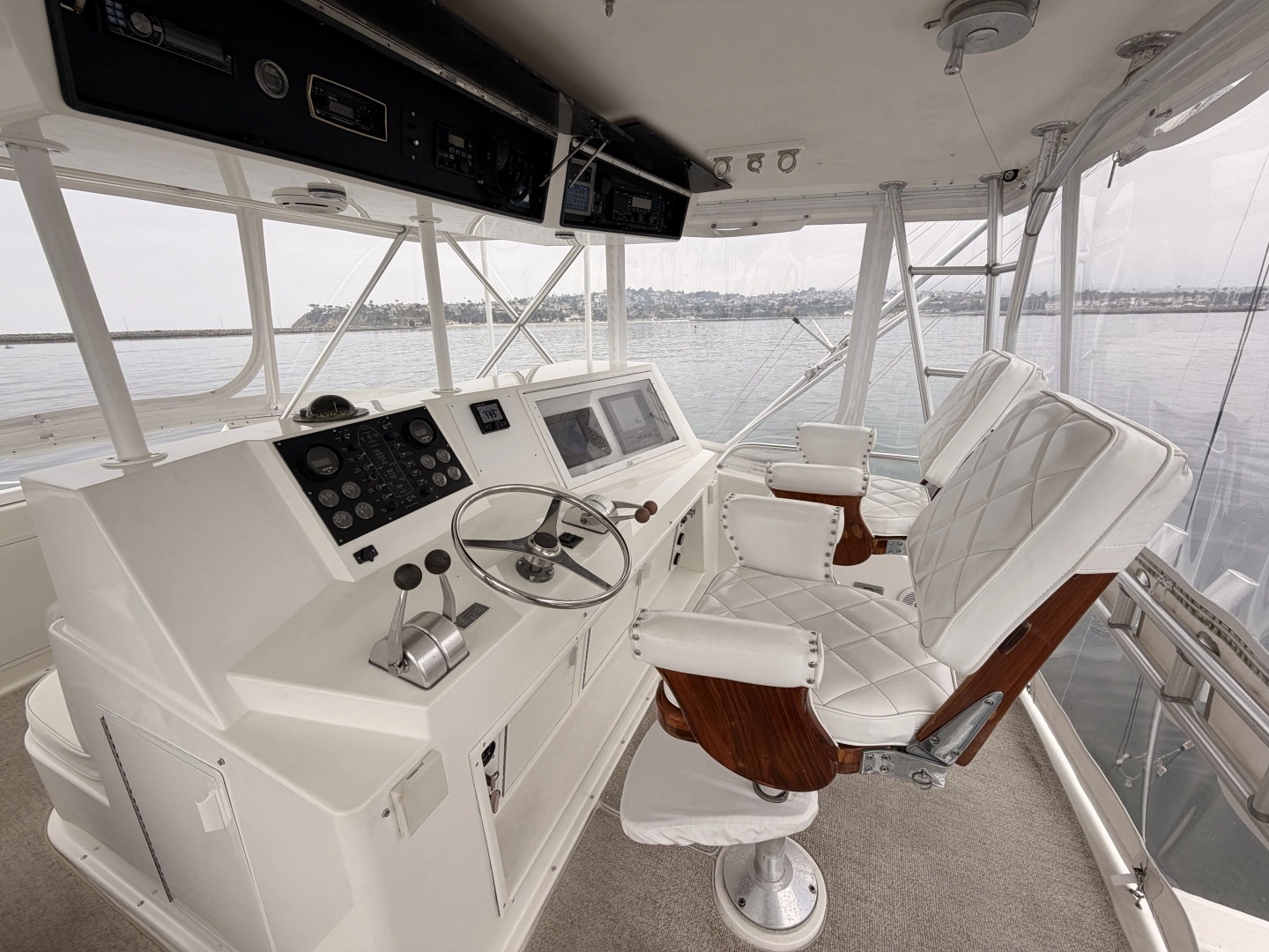1994 Viking 50 Convertible - Image 30