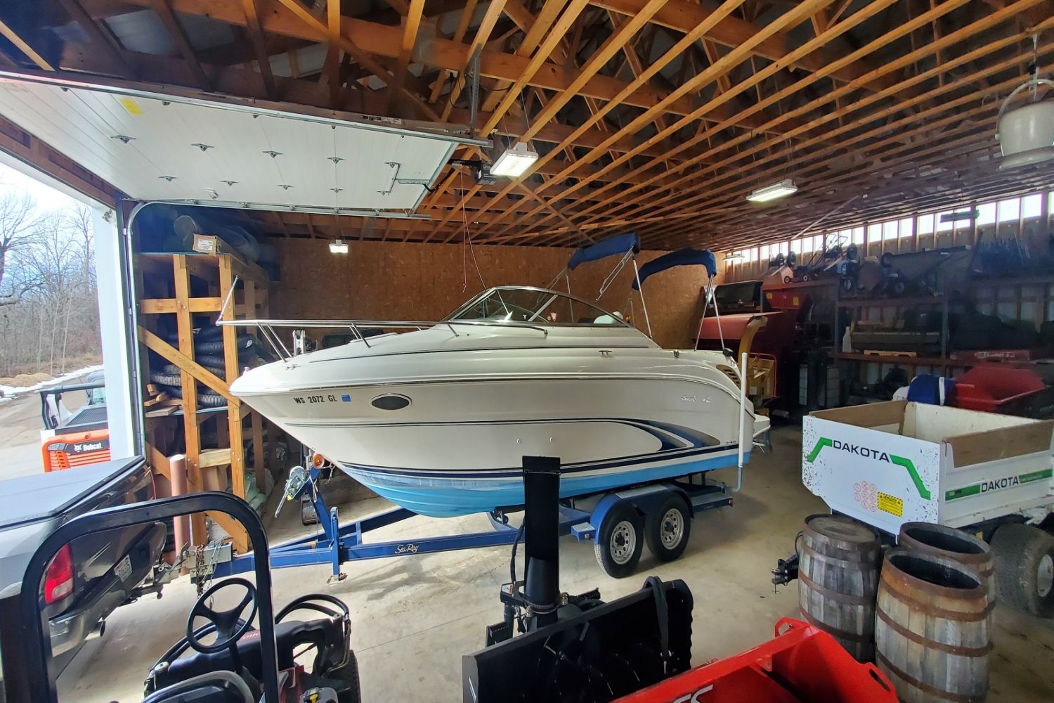 2000 Sea Ray 245 Weekender
