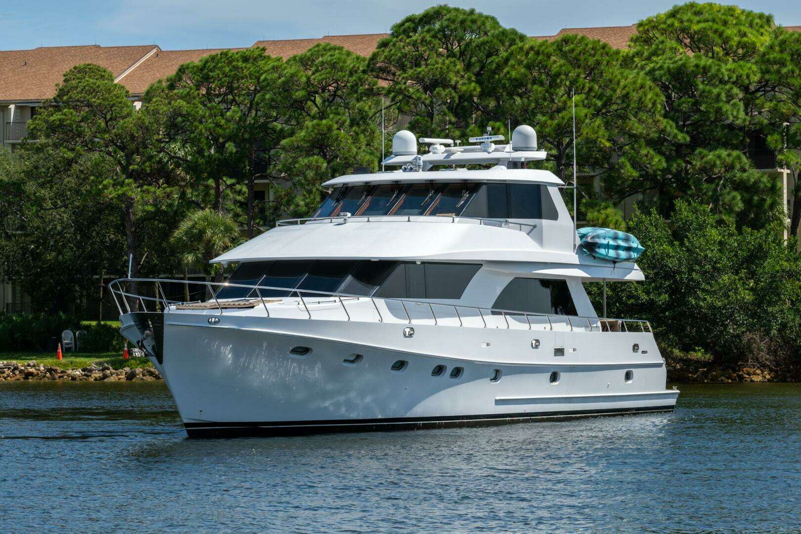 2005 Ocean Alexander 78 Pilothouse - Image 4
