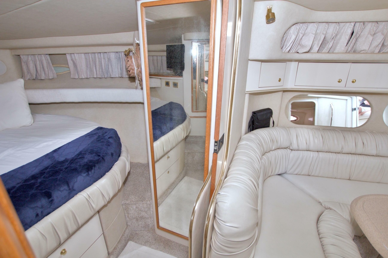 1997 Sea Ray 370 Express Cruiser - Image 40
