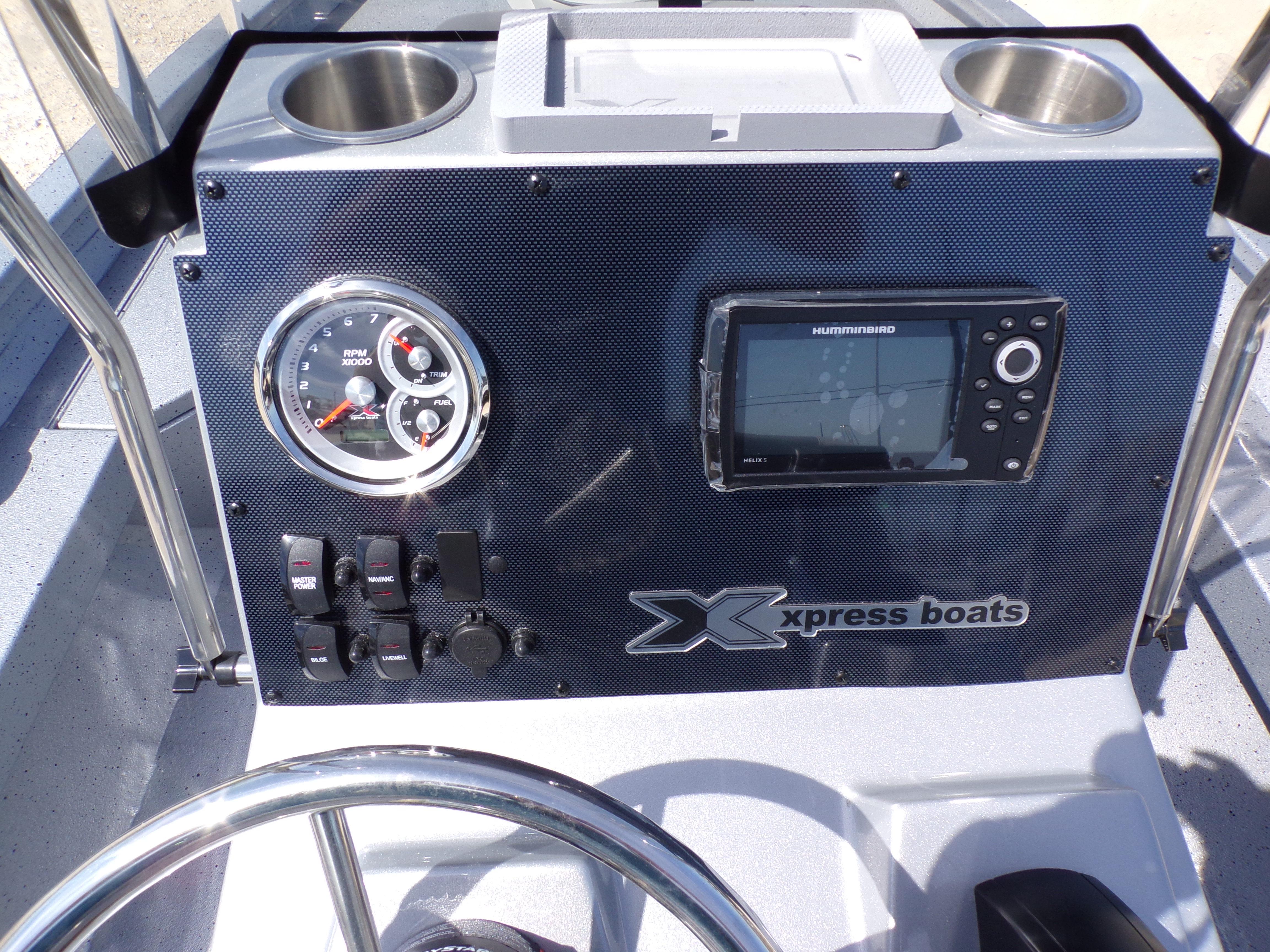 2025 Xpress H20B Bay - 20