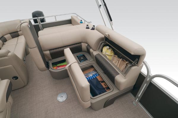 2023 Sun Tracker Party Barge 22 RF DLX - 37