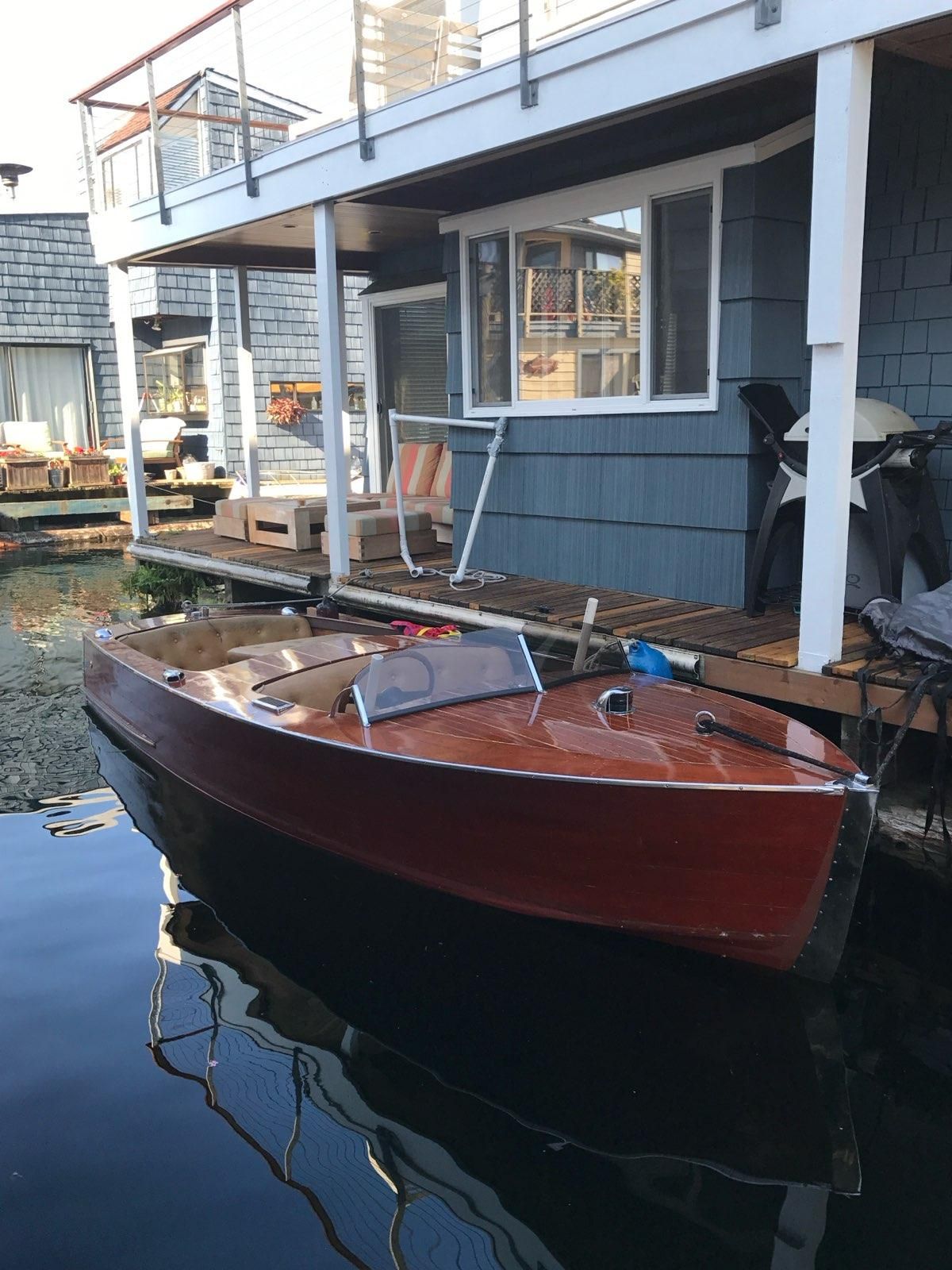 1947 Chris-Craft Runabout - 11