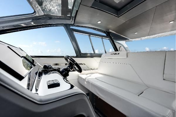 2023 Cruisers Yachts 42 GLS OB - 28