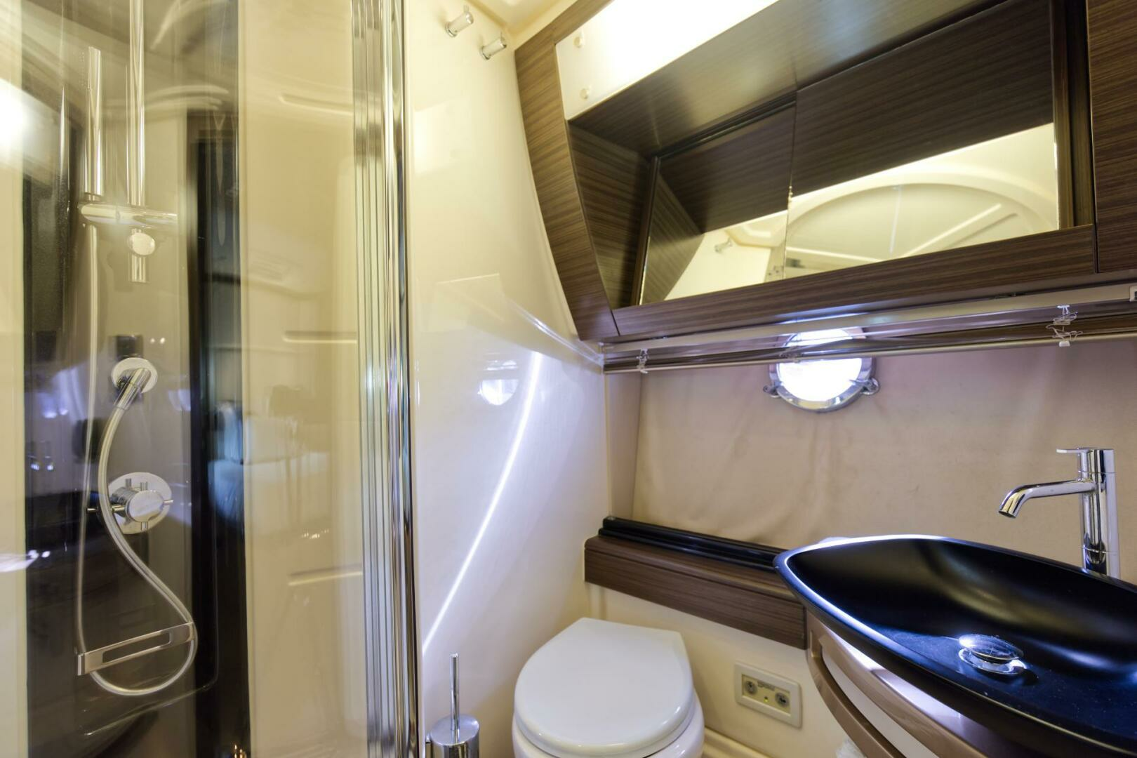 2013 Azimut 55S - Image 27