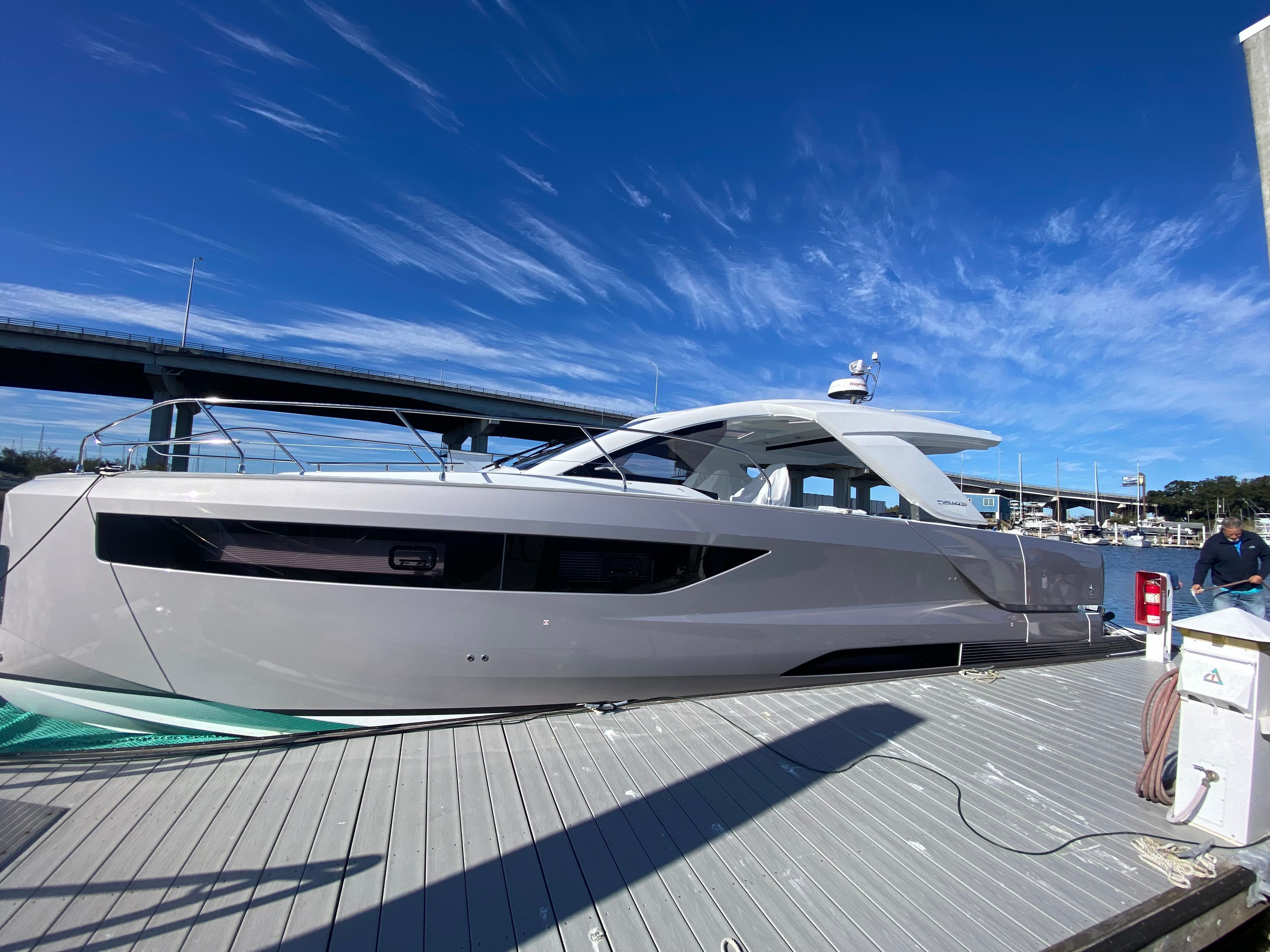 2024 Jeanneau DB/43 OB