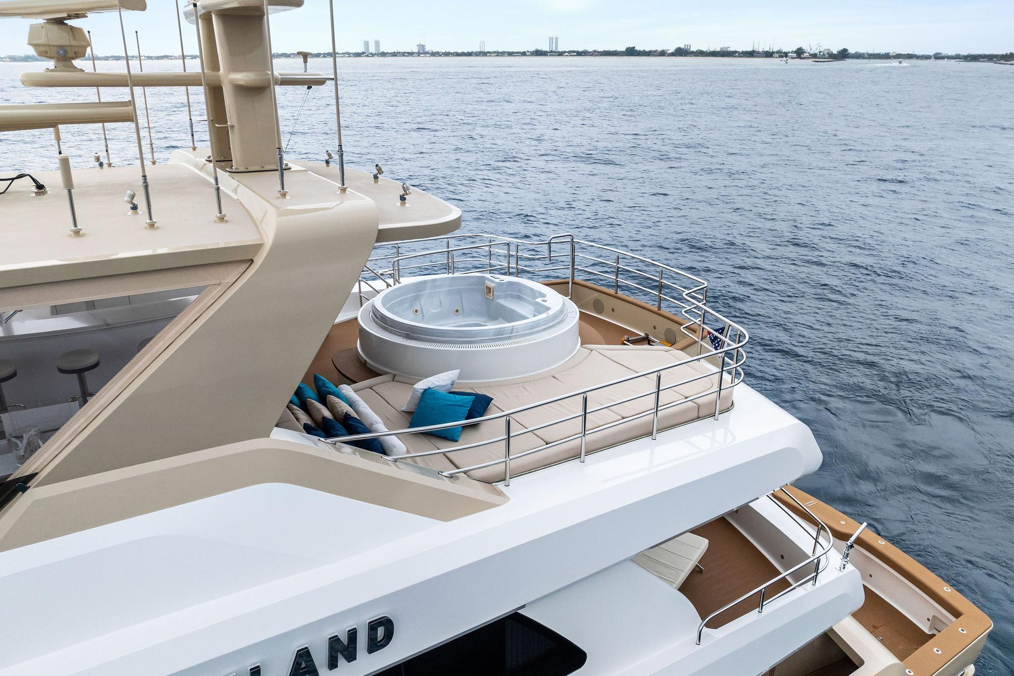 Baja Spa hot tub on Flybridge