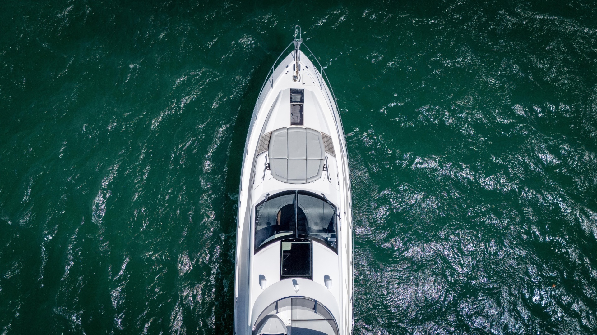 2014 Sunseeker 68' Sport Yacht - Image 8