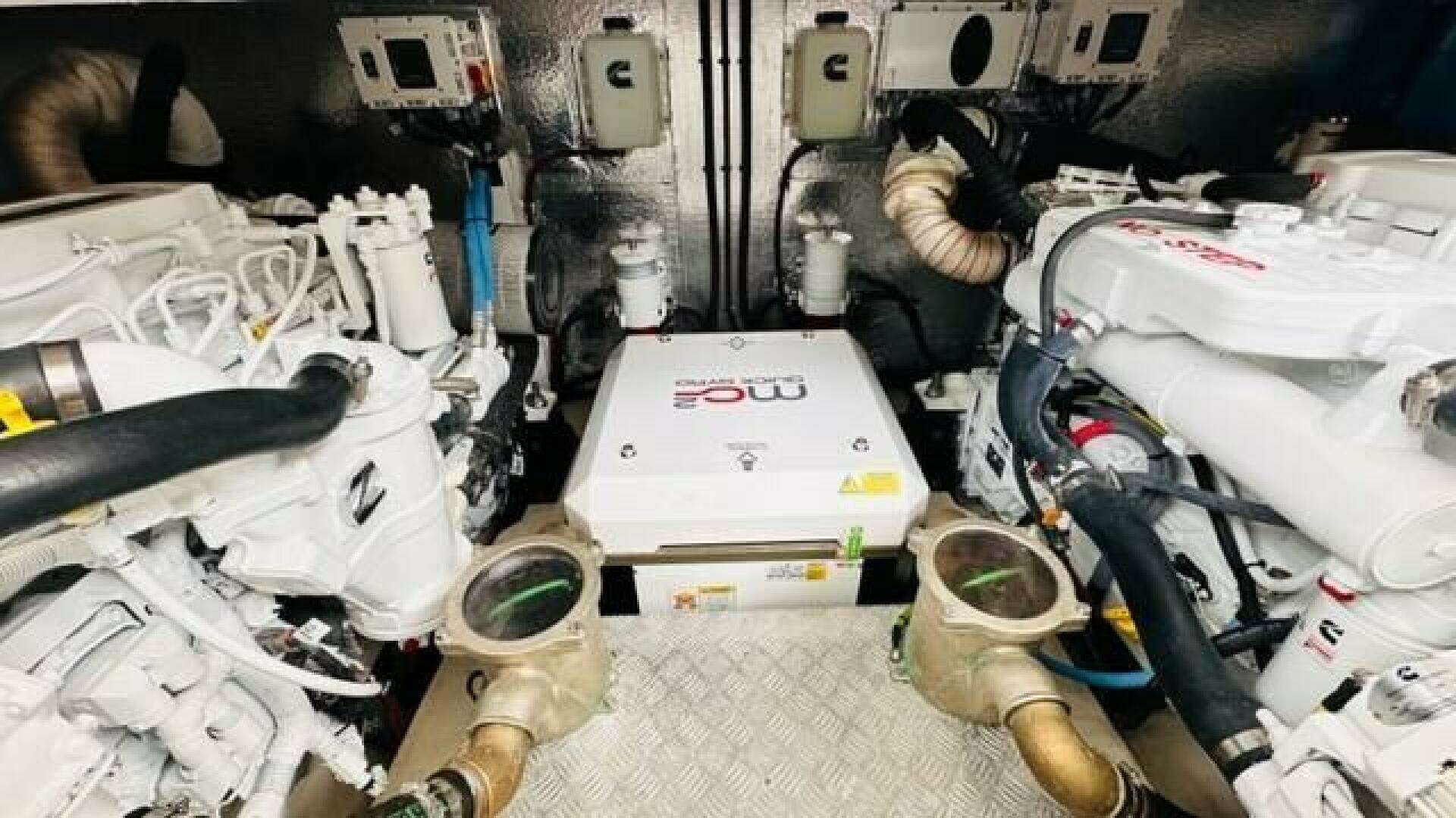 2022 Greenline 48 Diesel Flybridge with Hardtop - Image 46