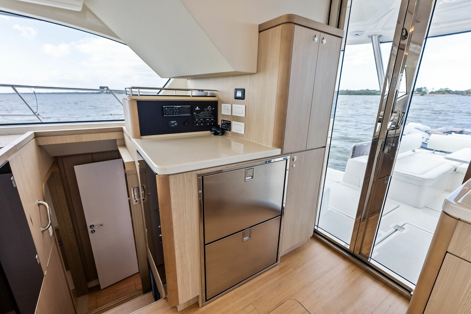 2021 Aquila — - Image 51