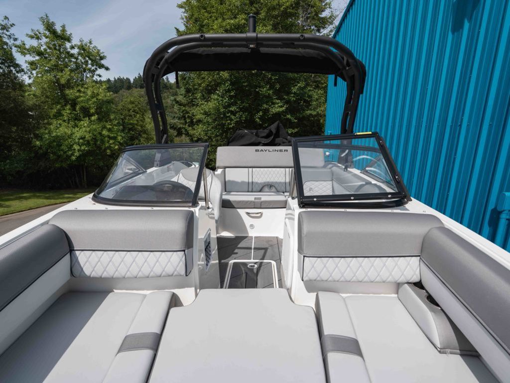 2025 Bayliner D20I - 11