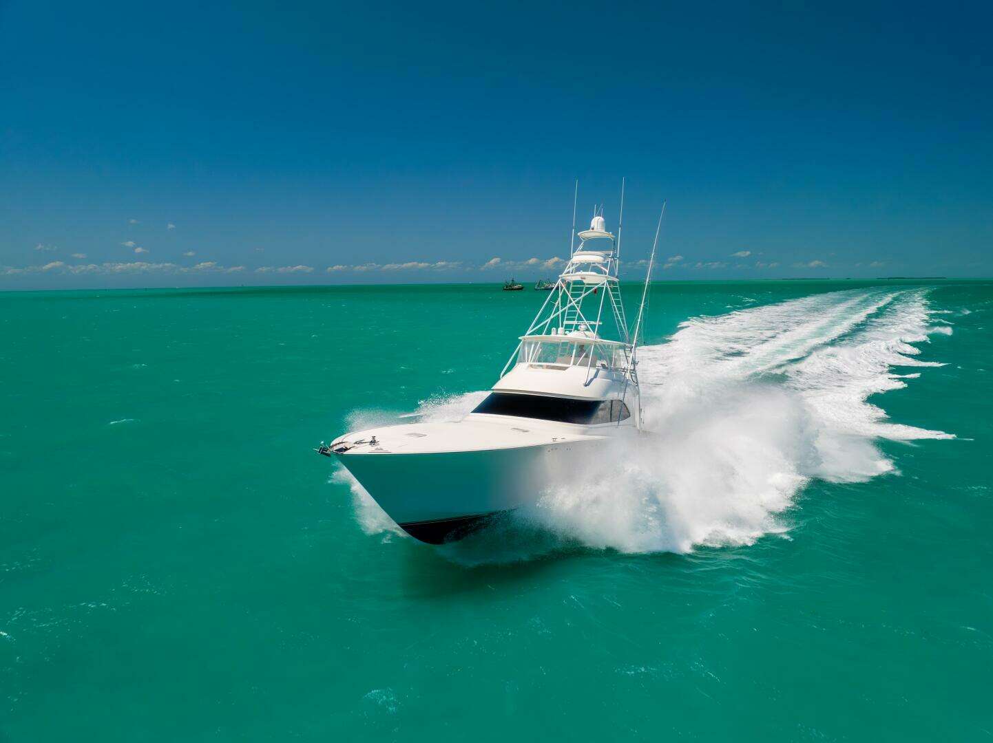 2011 Viking 70 Convertible - Image 10