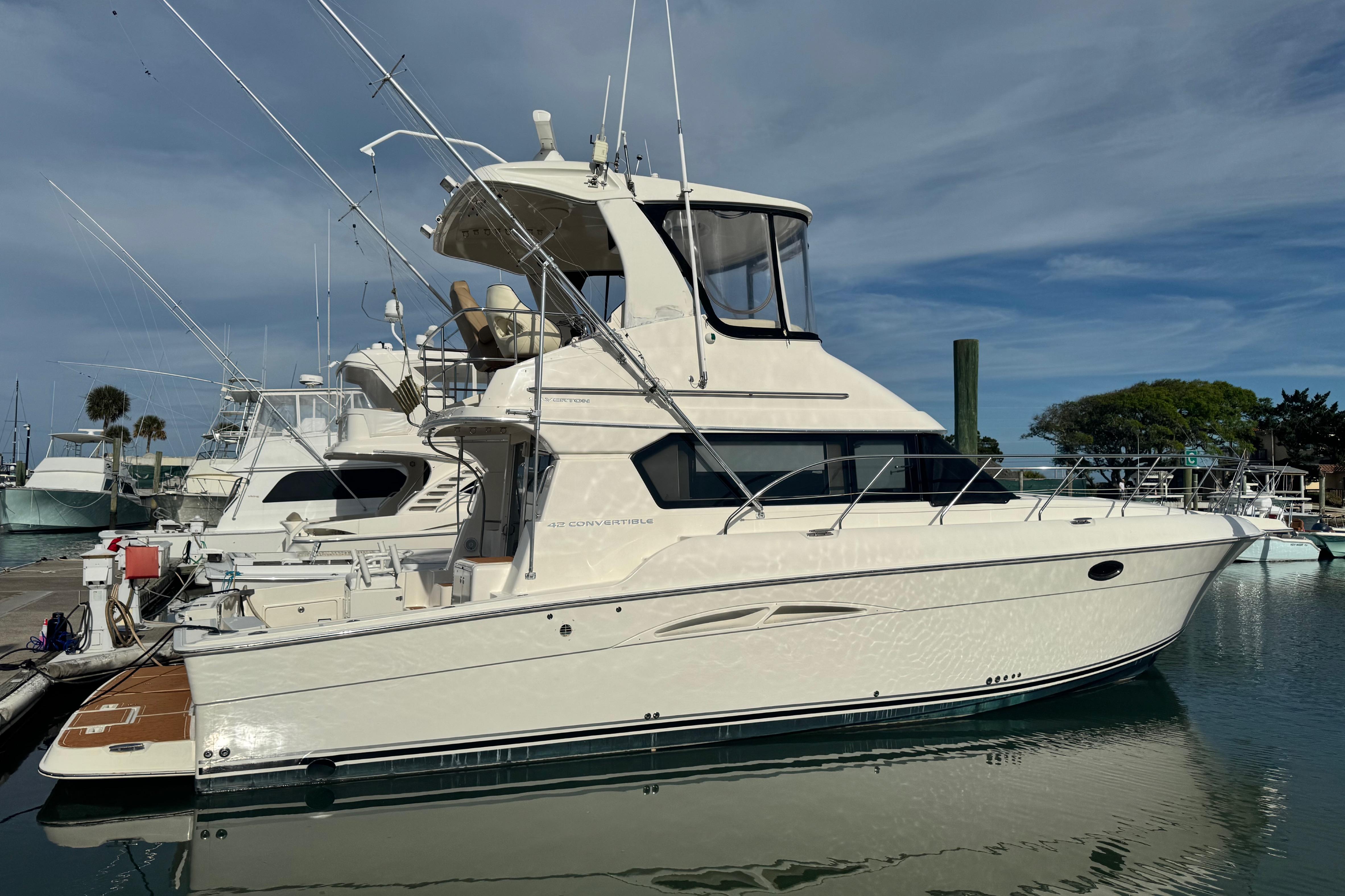 2008 Silverton 42 Convertible