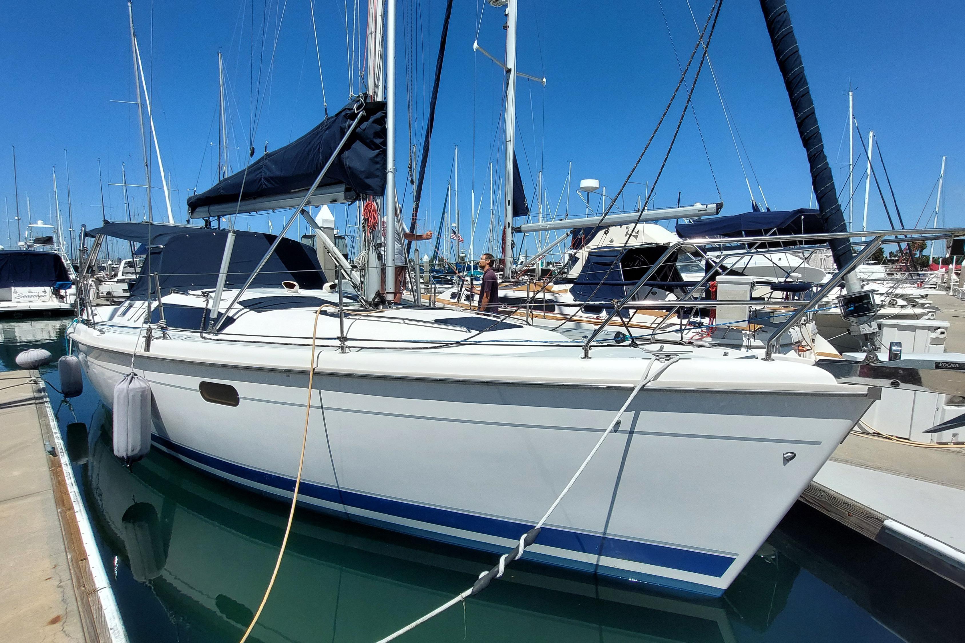2002 Hunter 380