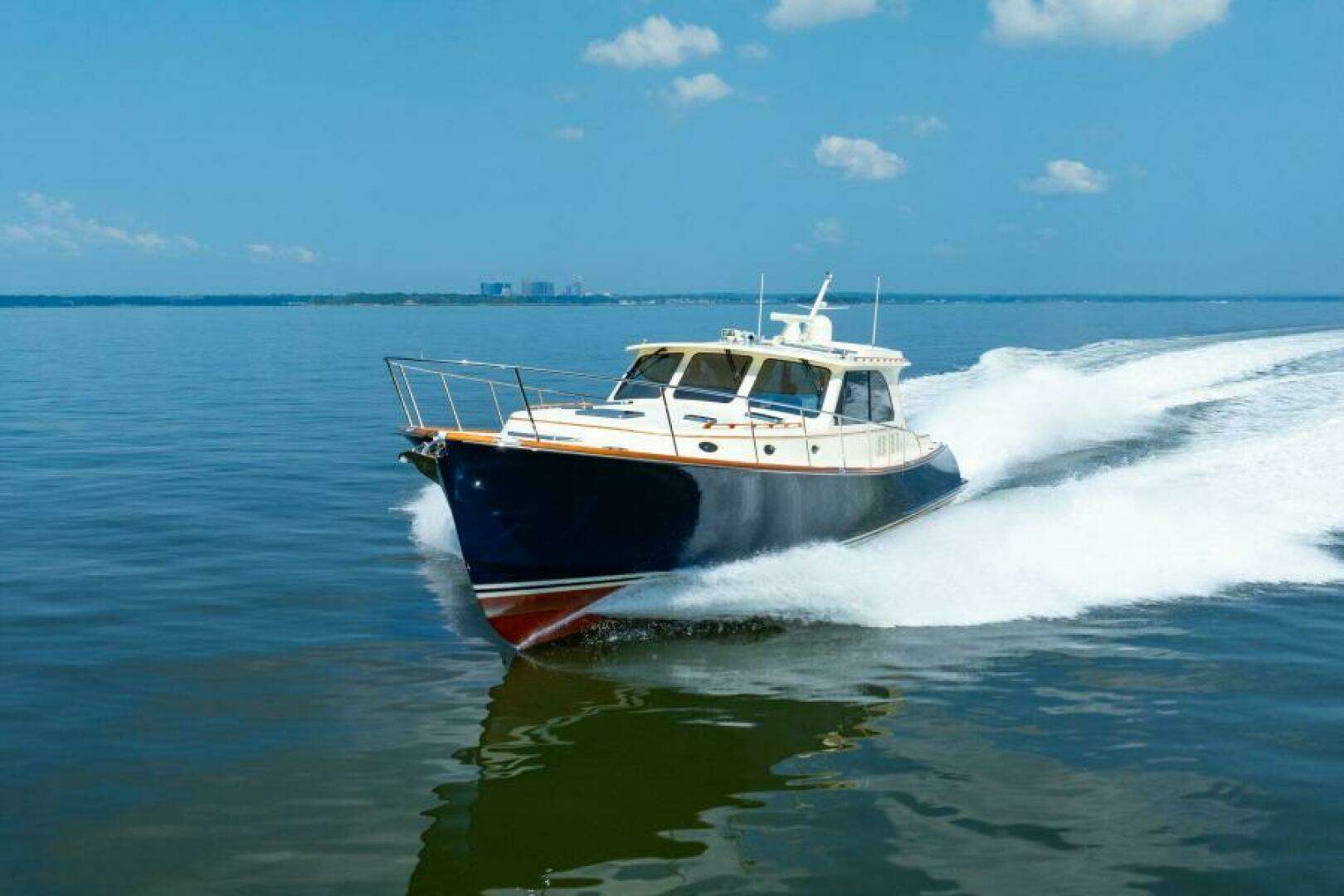 2012 Hinckley Talaria 48 - Image 4