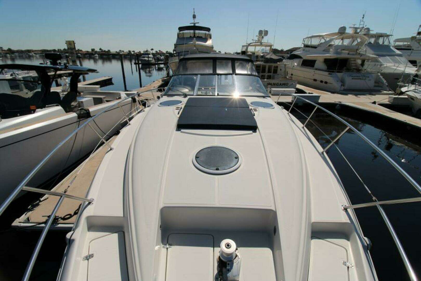 2002 Regal 4260 Commodore - Image 9