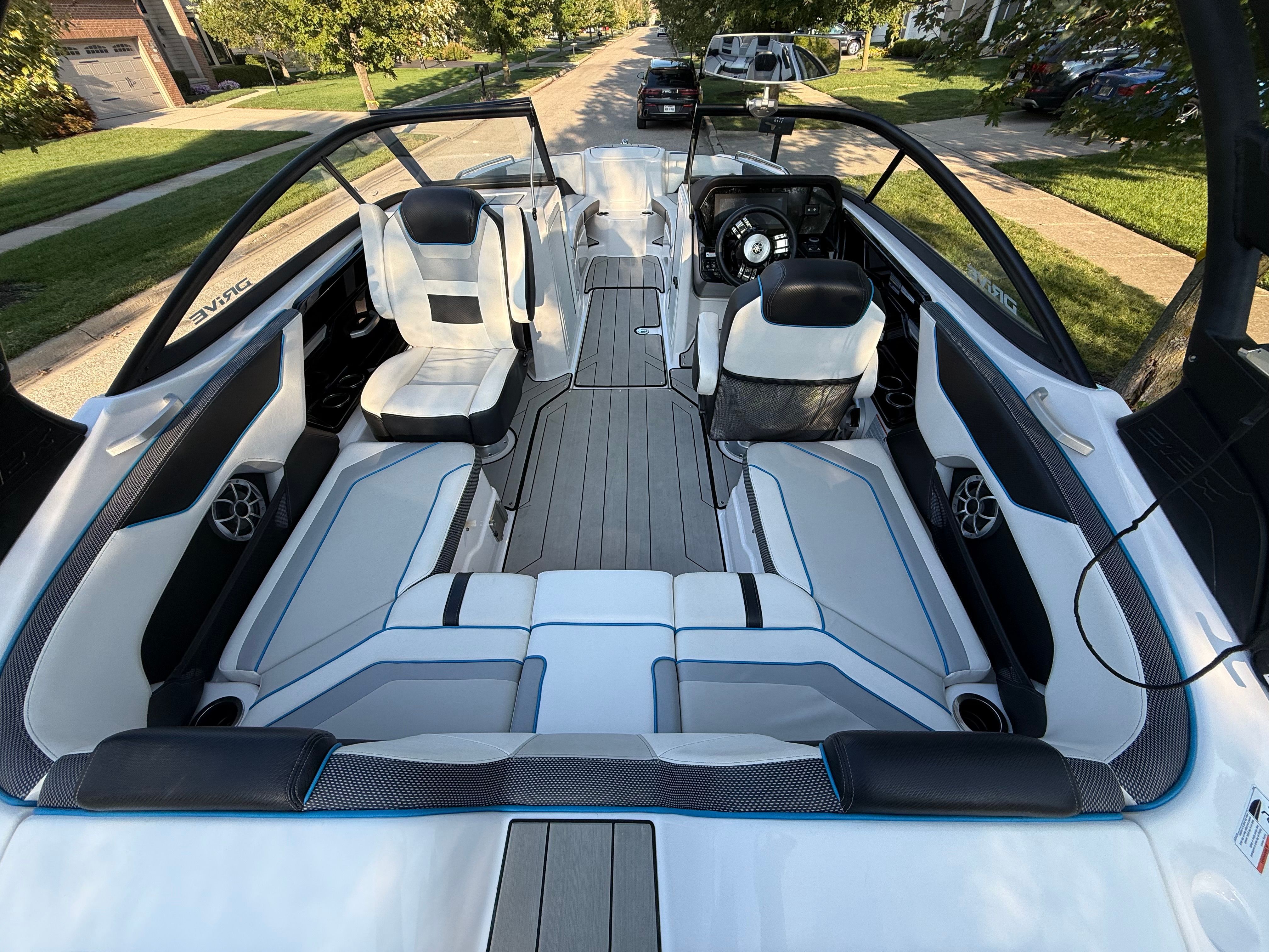 2021 Yamaha Boats 212XD - 8