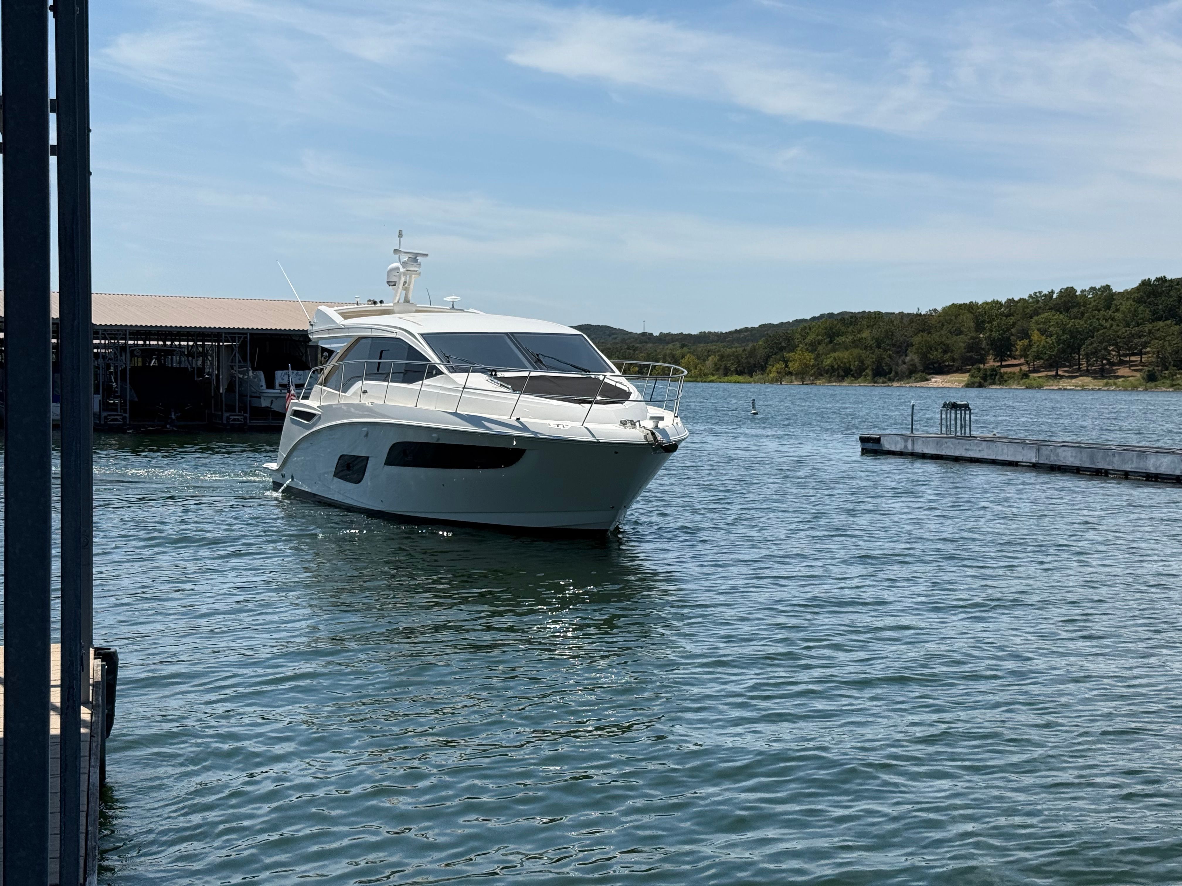 2017 Sea Ray Sundancer 460 - 32