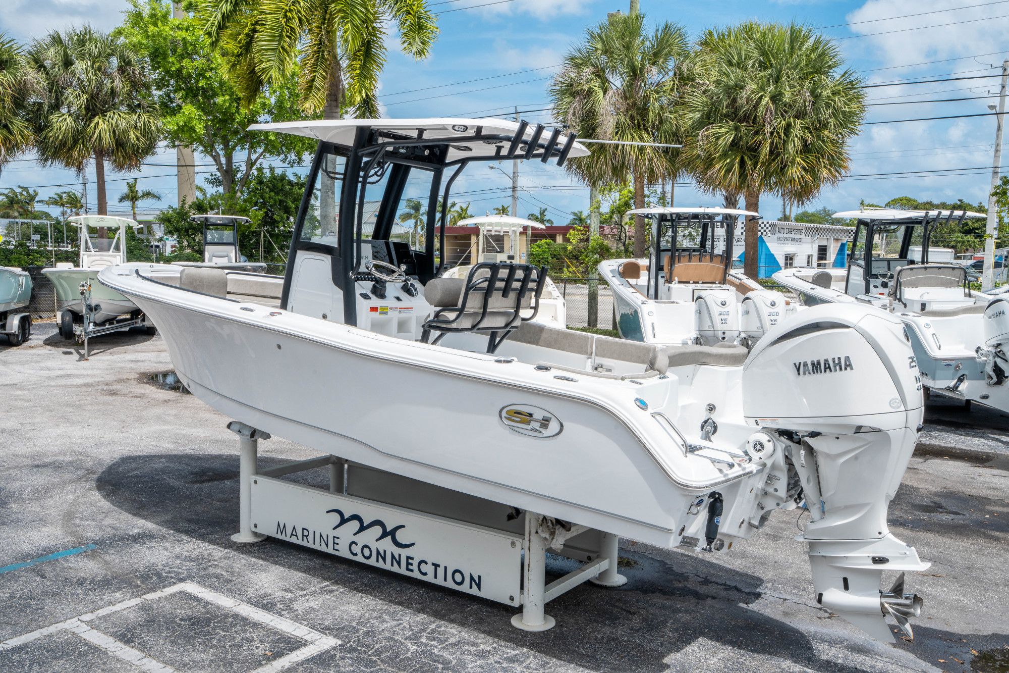 2026 Sea Hunt Ultra 235 SE - 4
