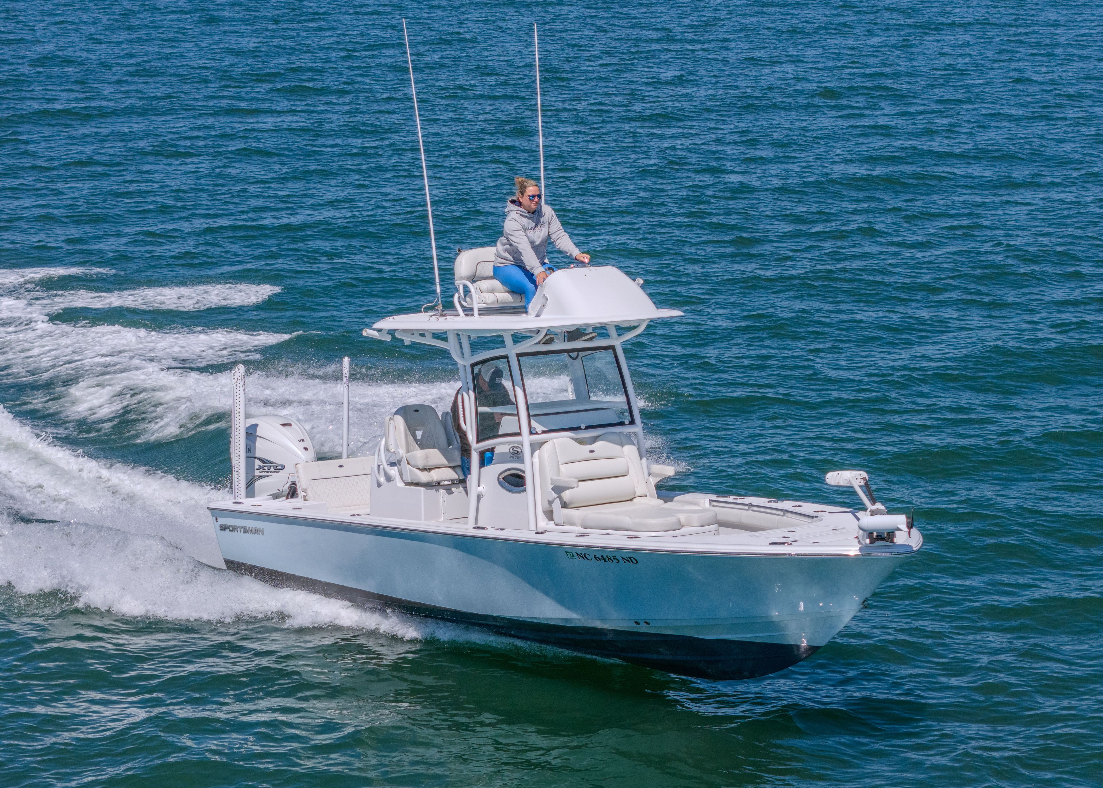 2020 Sportsman Masters 267OE Bay Boat