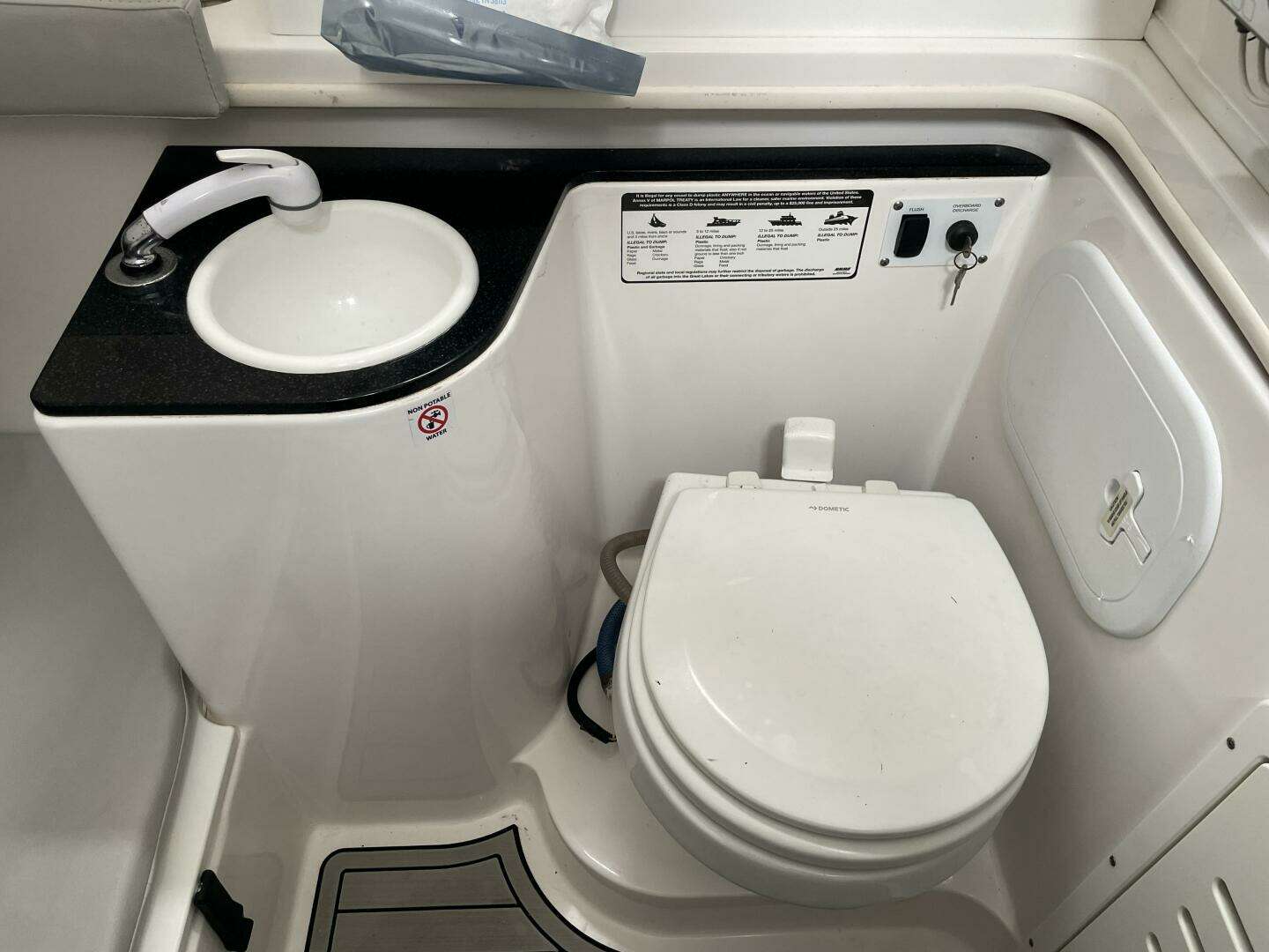 2019 Sea Fox 328 Commander - Image 81