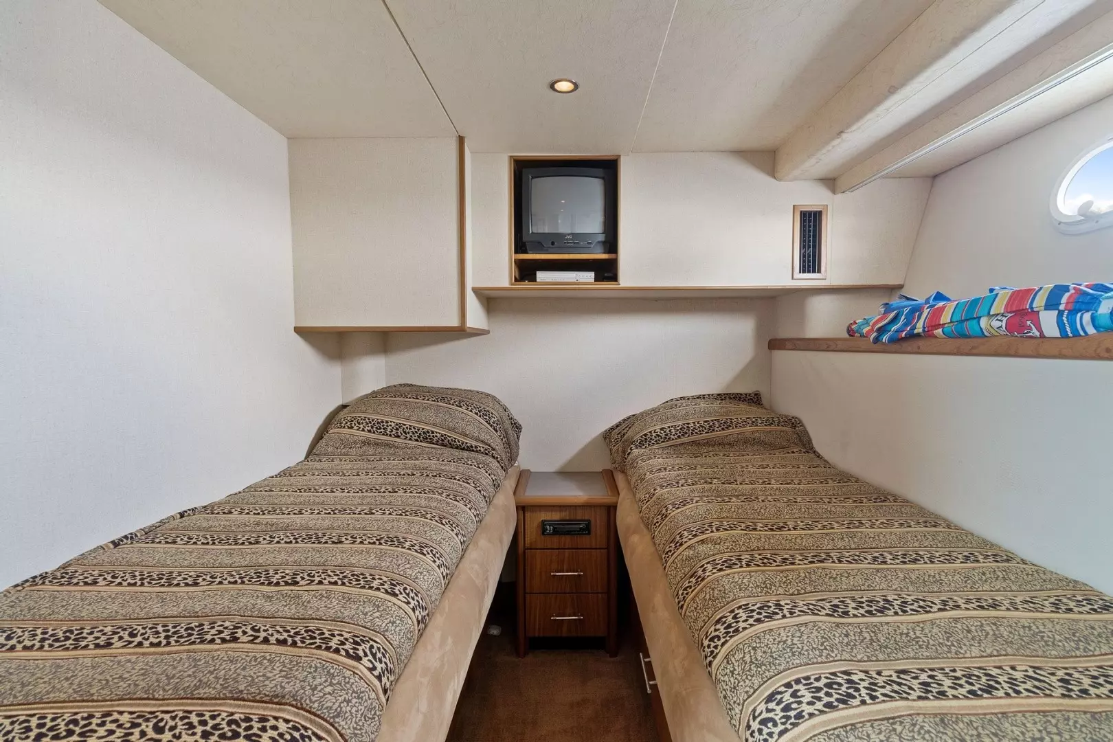 2000 Pacific Mariner 65 Motoryacht - Image 39