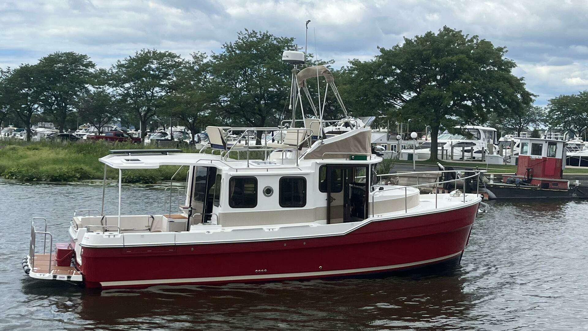 2026 Ranger Tugs R-31 Command Bridge Luxury Edition - Image 22
