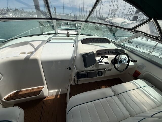 1996 Sea Ray Sundancer 330 - 7